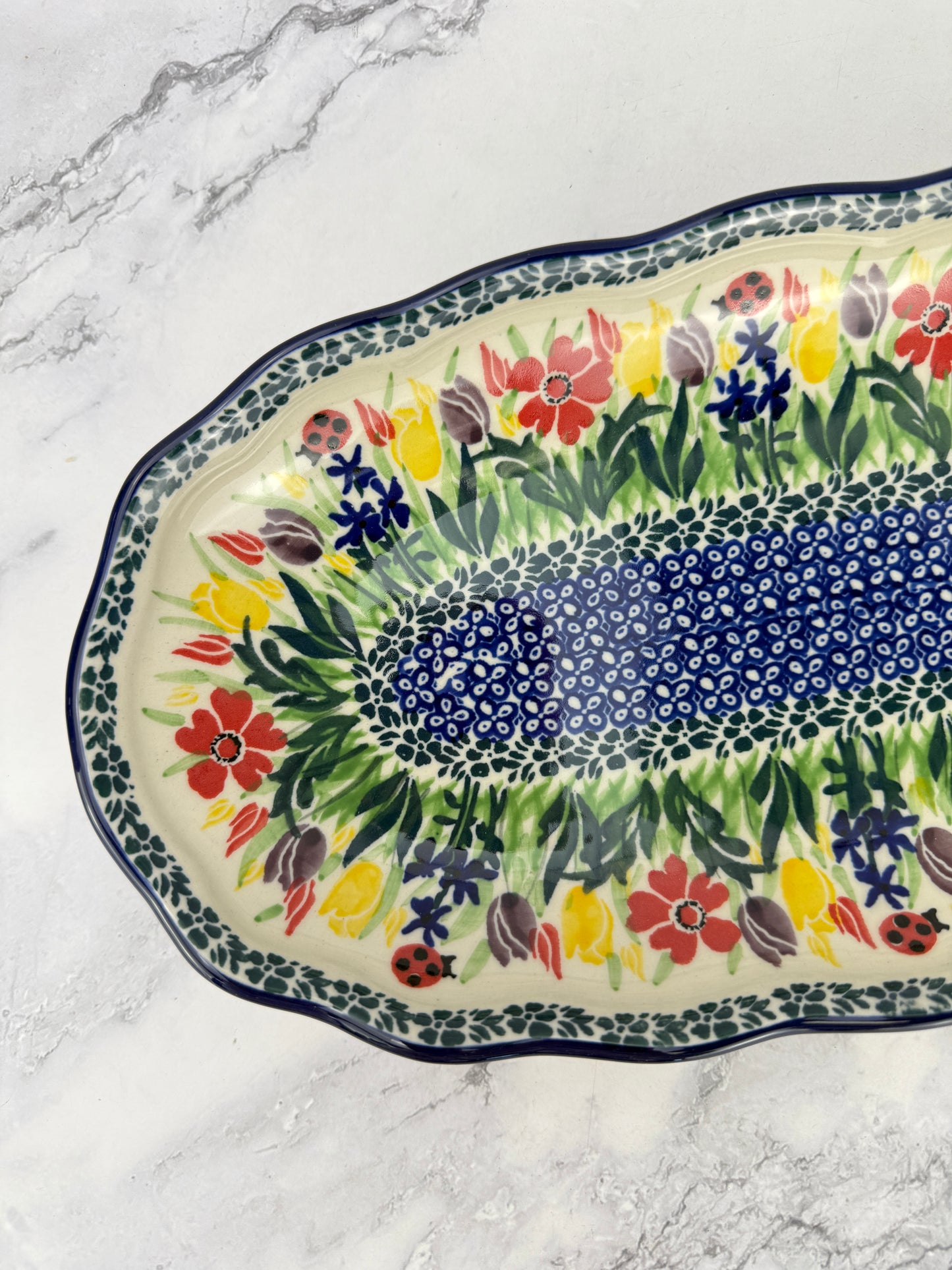 Scalloped Unikat Tray - Shape A42 - Pattern U3787