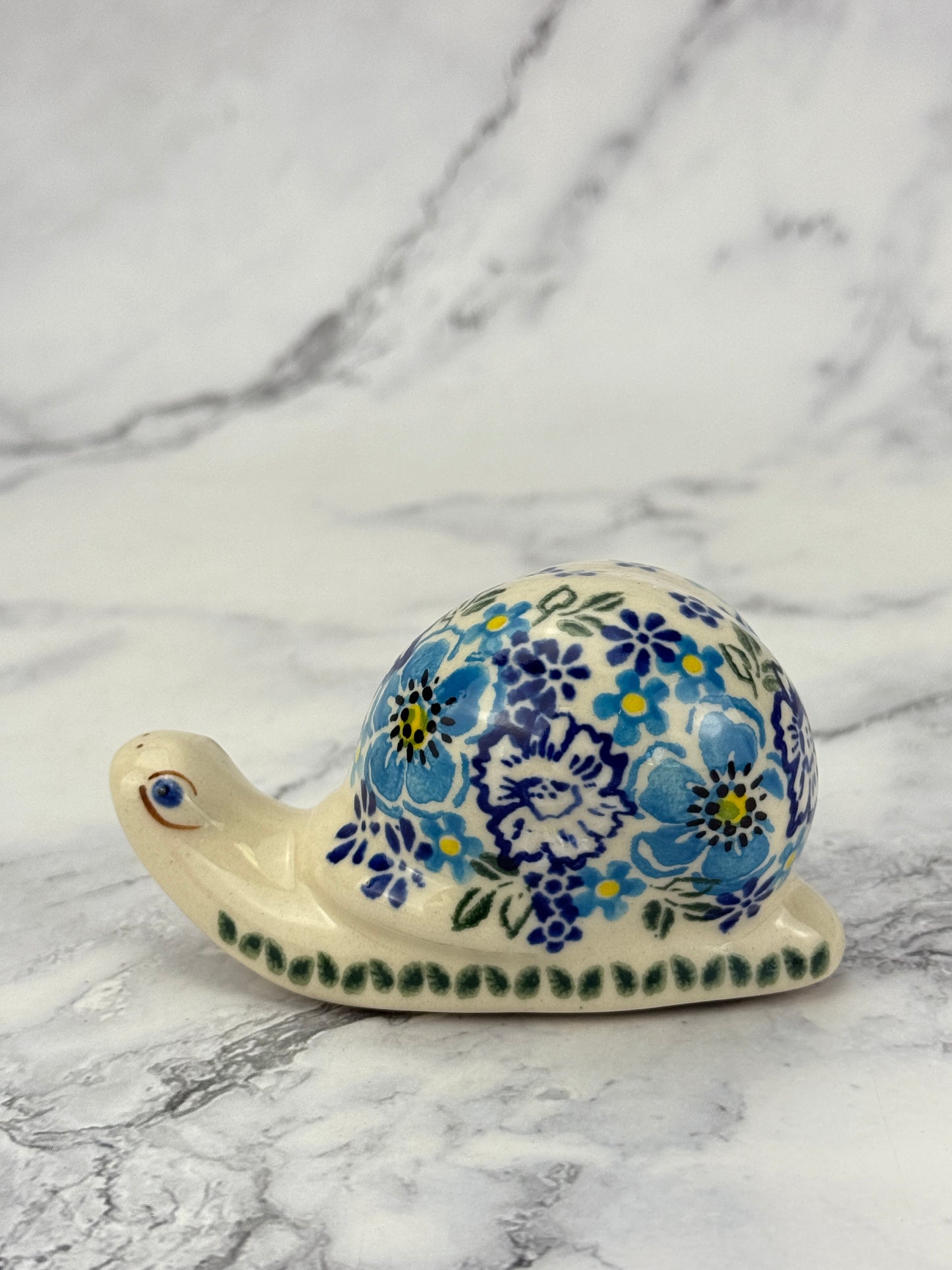 Snail Figurine - Shape V415 - Pattern Cobalt Cluster