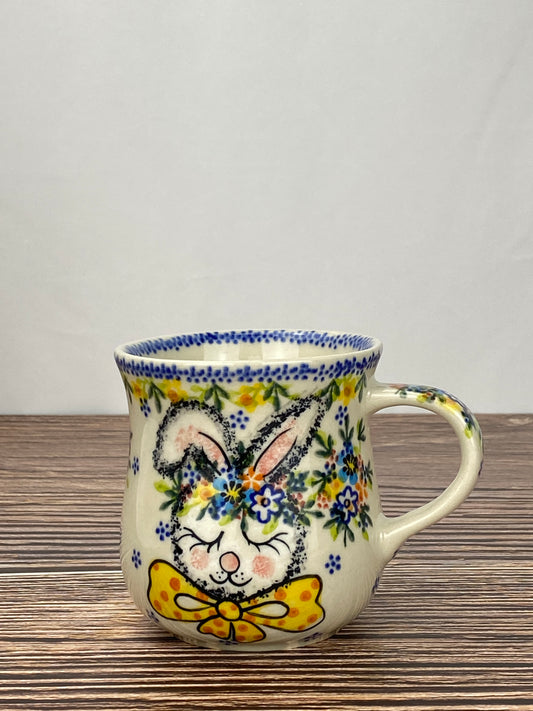 Vena Unikat 8oz Art Mug - Shape V053 - Yellow Bunny