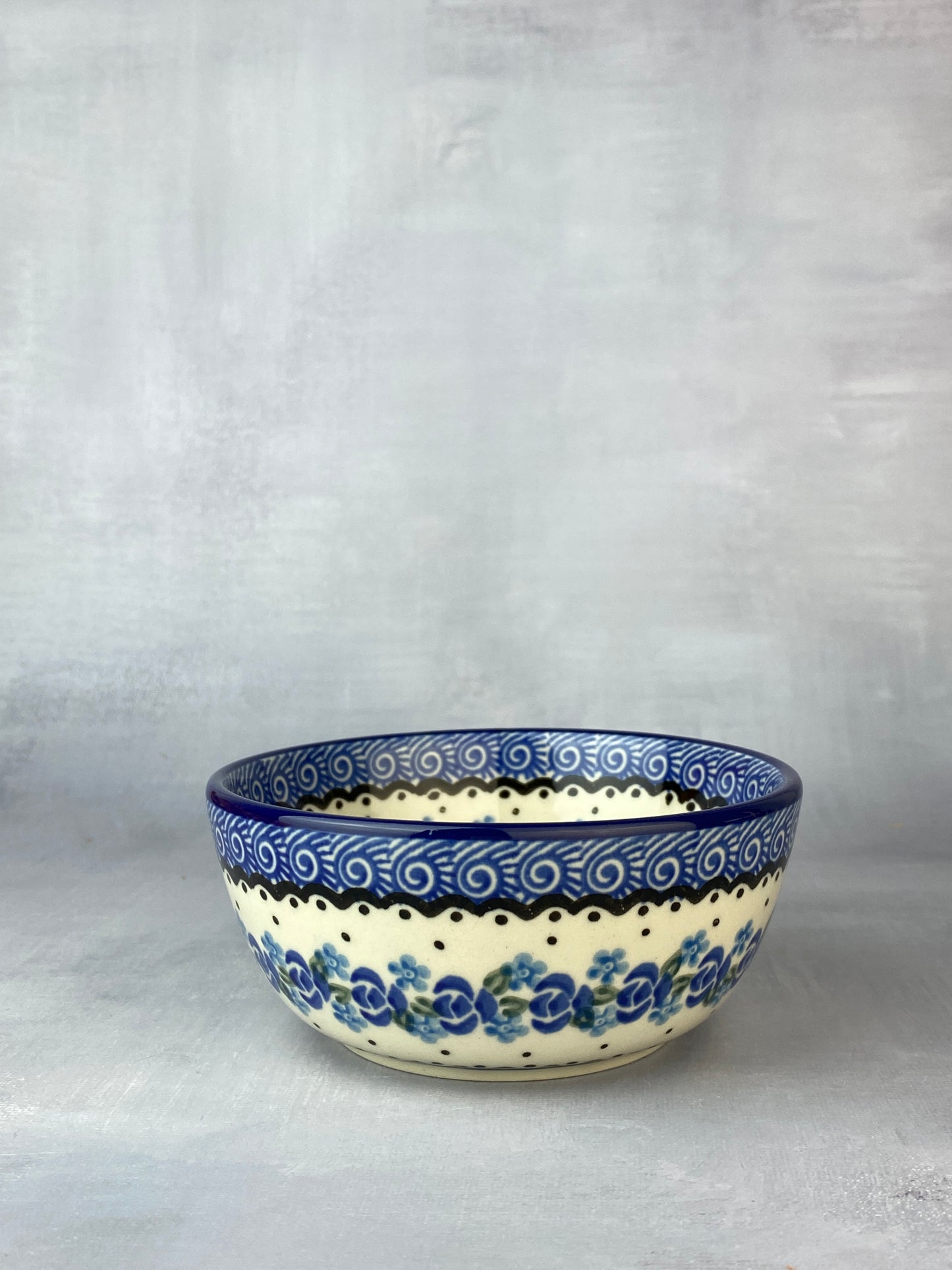 Small Cereal / Dessert Bowl - Shape 17 - Pattern 882