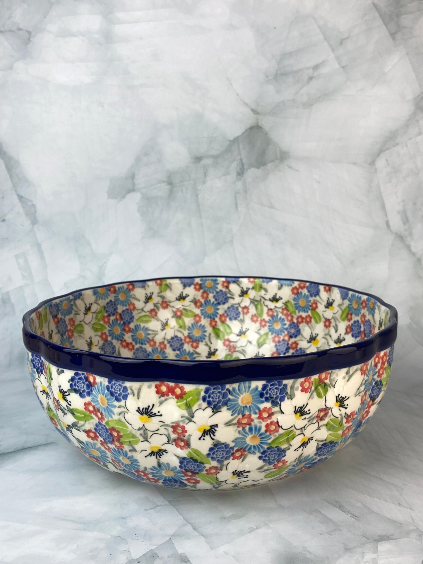 11" Wavy Unikat Serving Bowl - Shape 013 - Pattern U5158