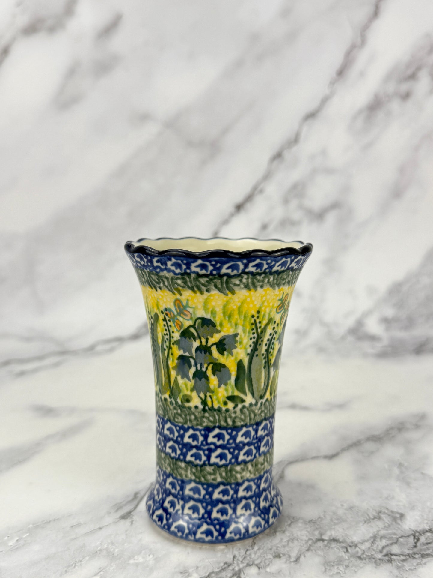 Ruffled Unikat Bud Vase - Shape 127 - Pattern U1483