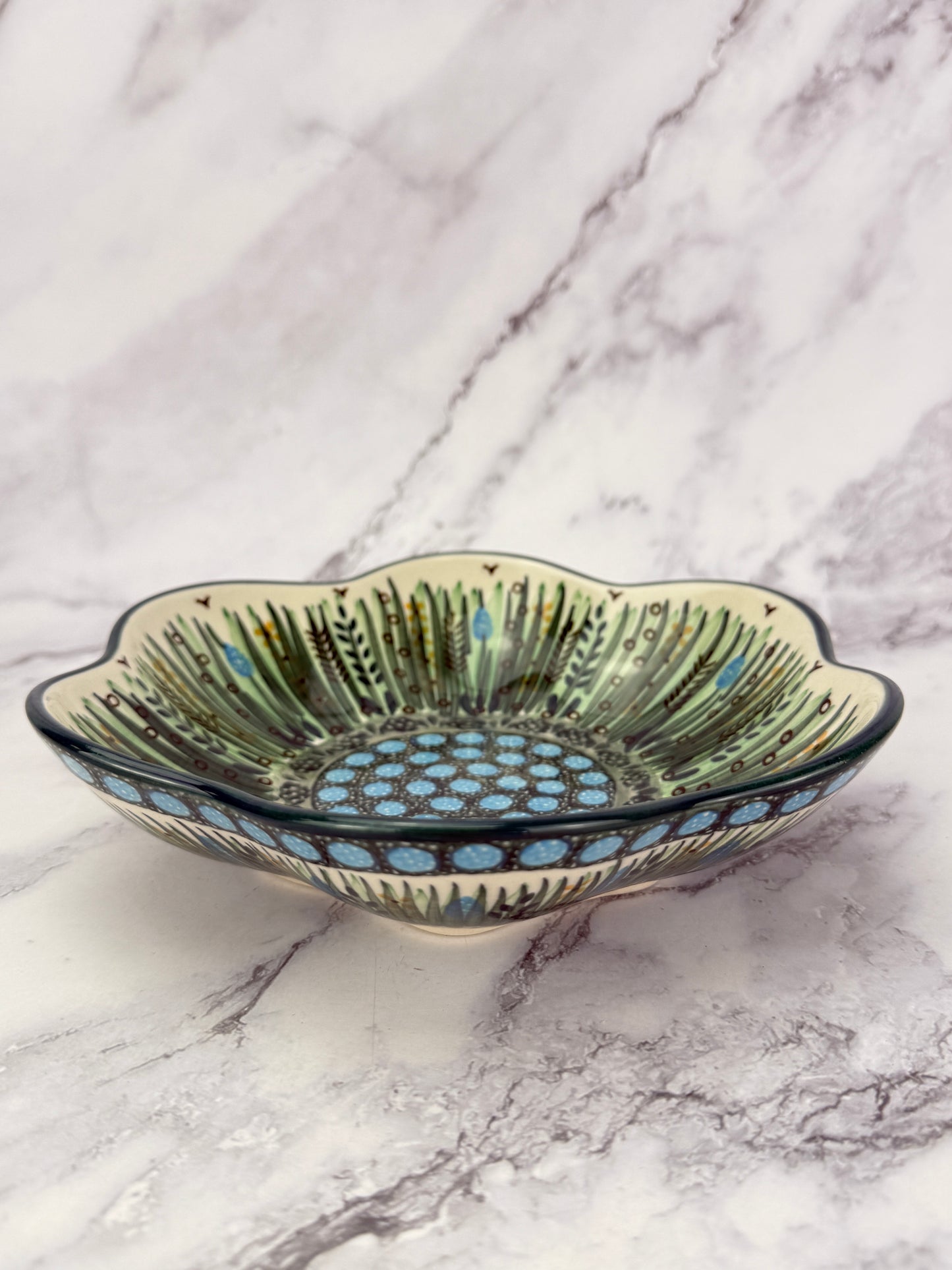 Small Unikat Flower Bowl - Shape 717 - Pattern U803