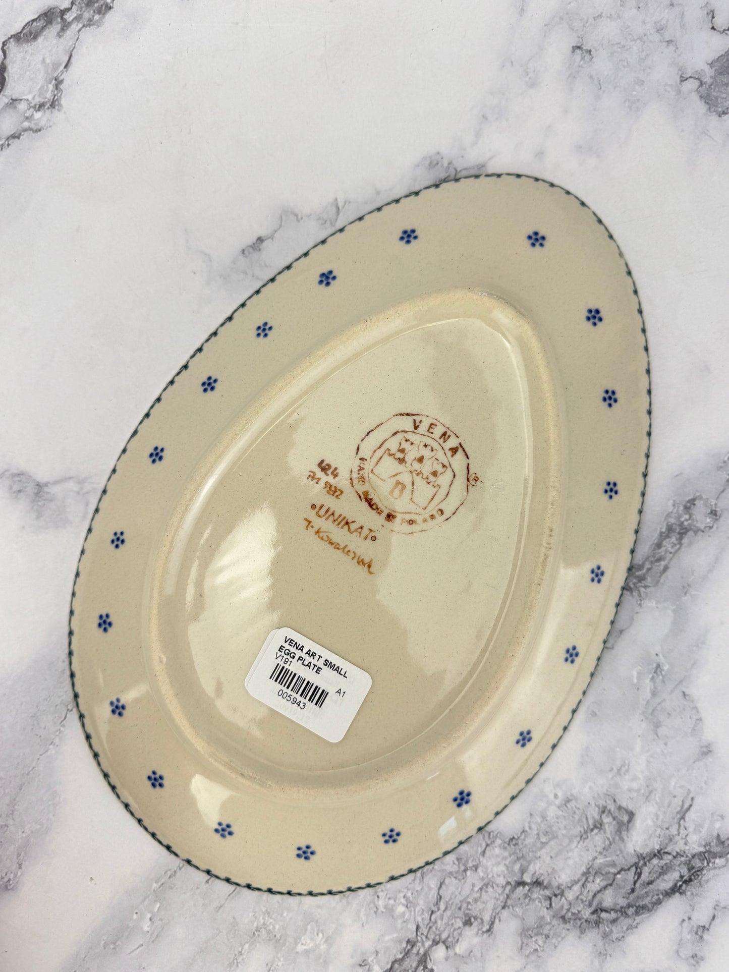 Small Egg Shaped Platter - Shape V191 - Blue Bow Tie Bunny