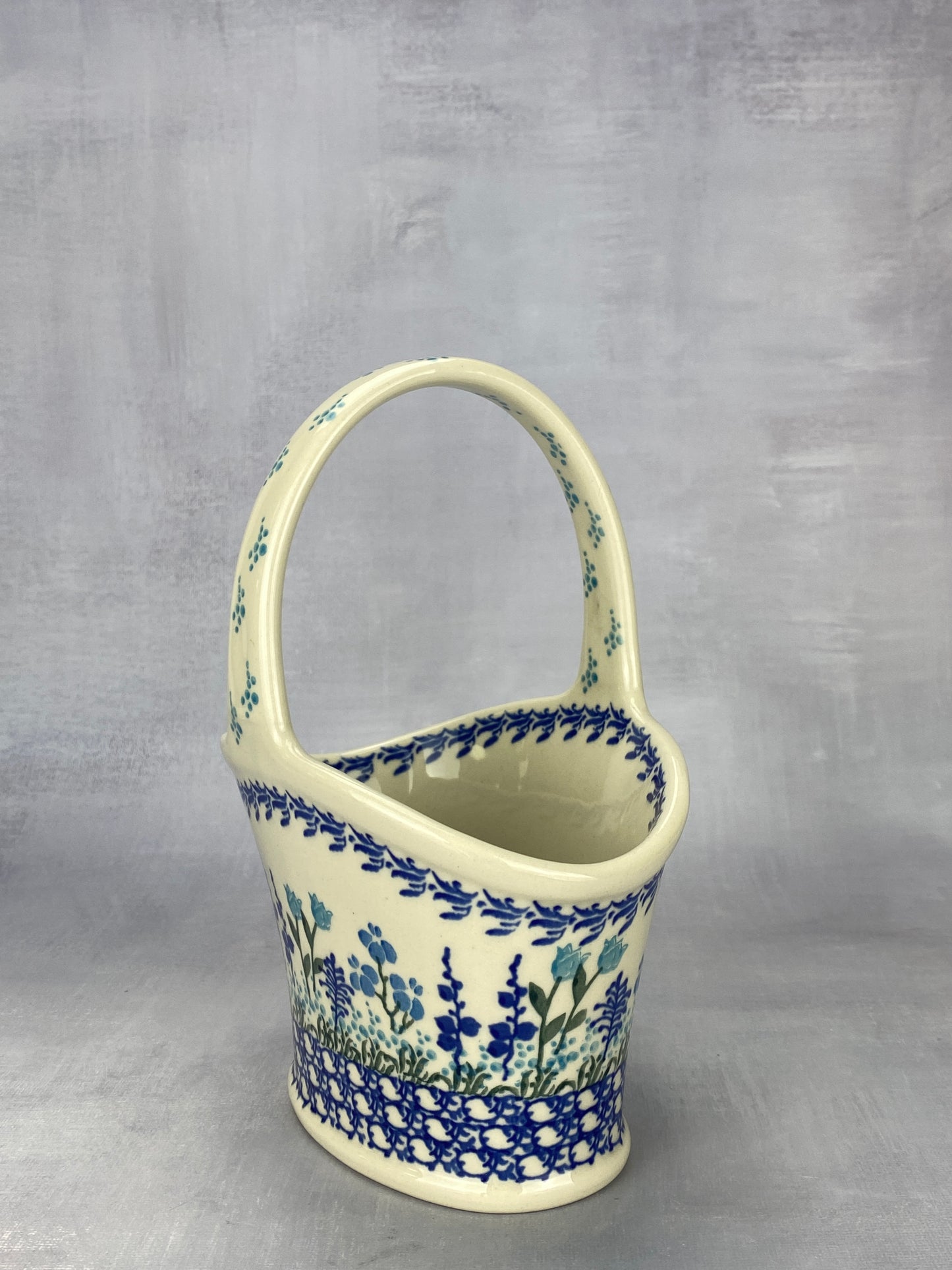 Basket with Handle - Shape A30 - Pattern 2898