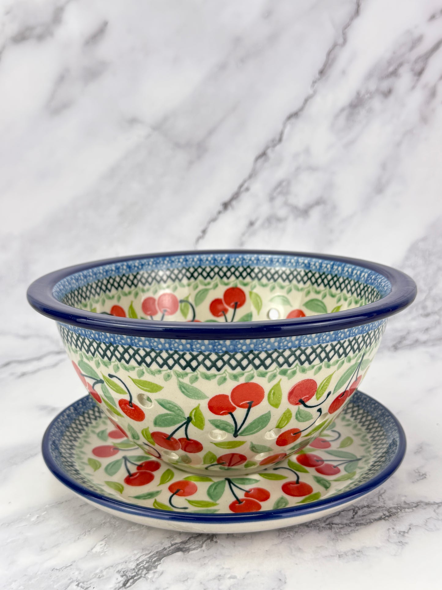 Berry Bowl - Shape 470 - Pattern 3250