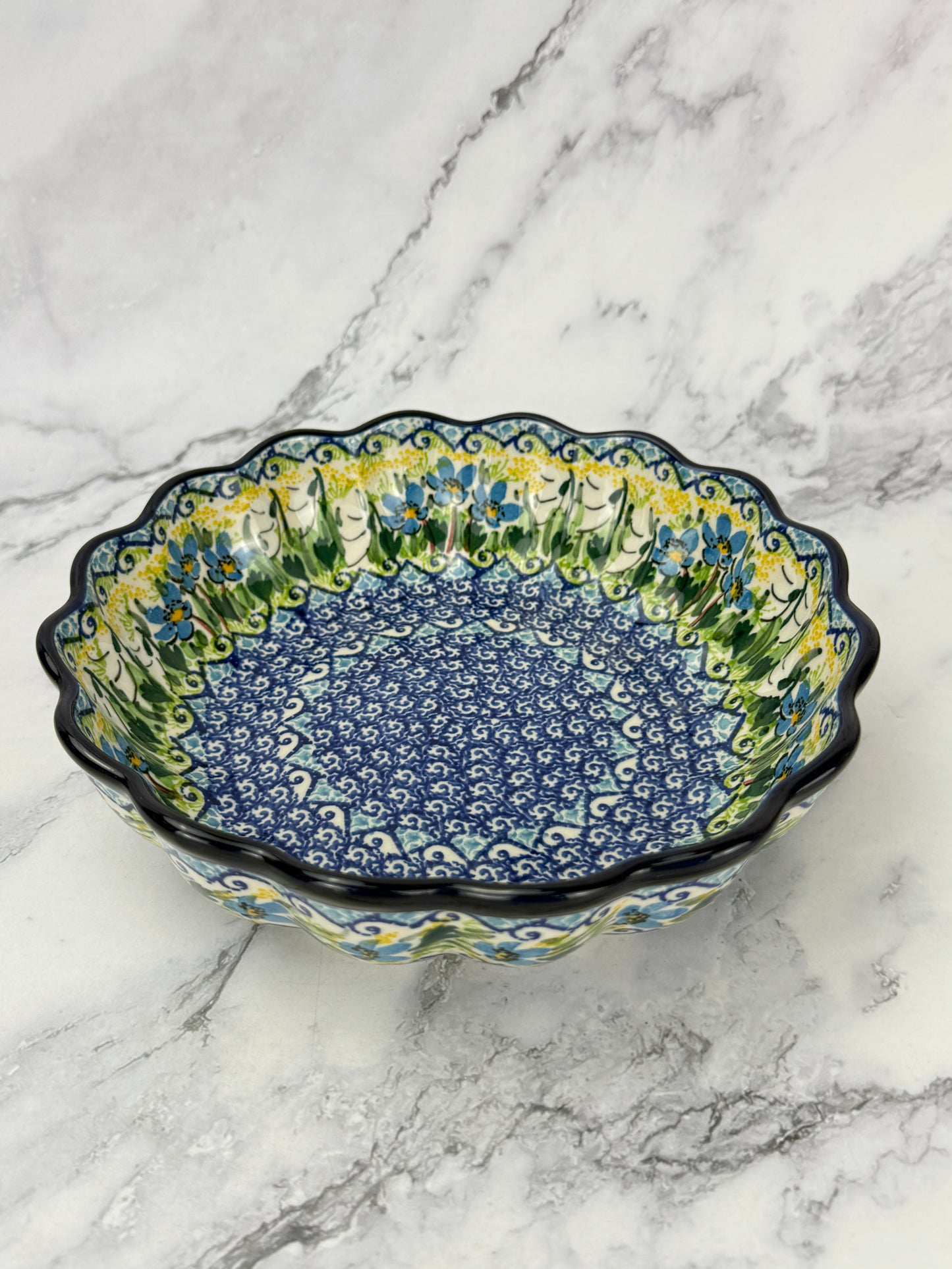 Unikat Scalloped Bowl - Shape 974 - Pattern U5071