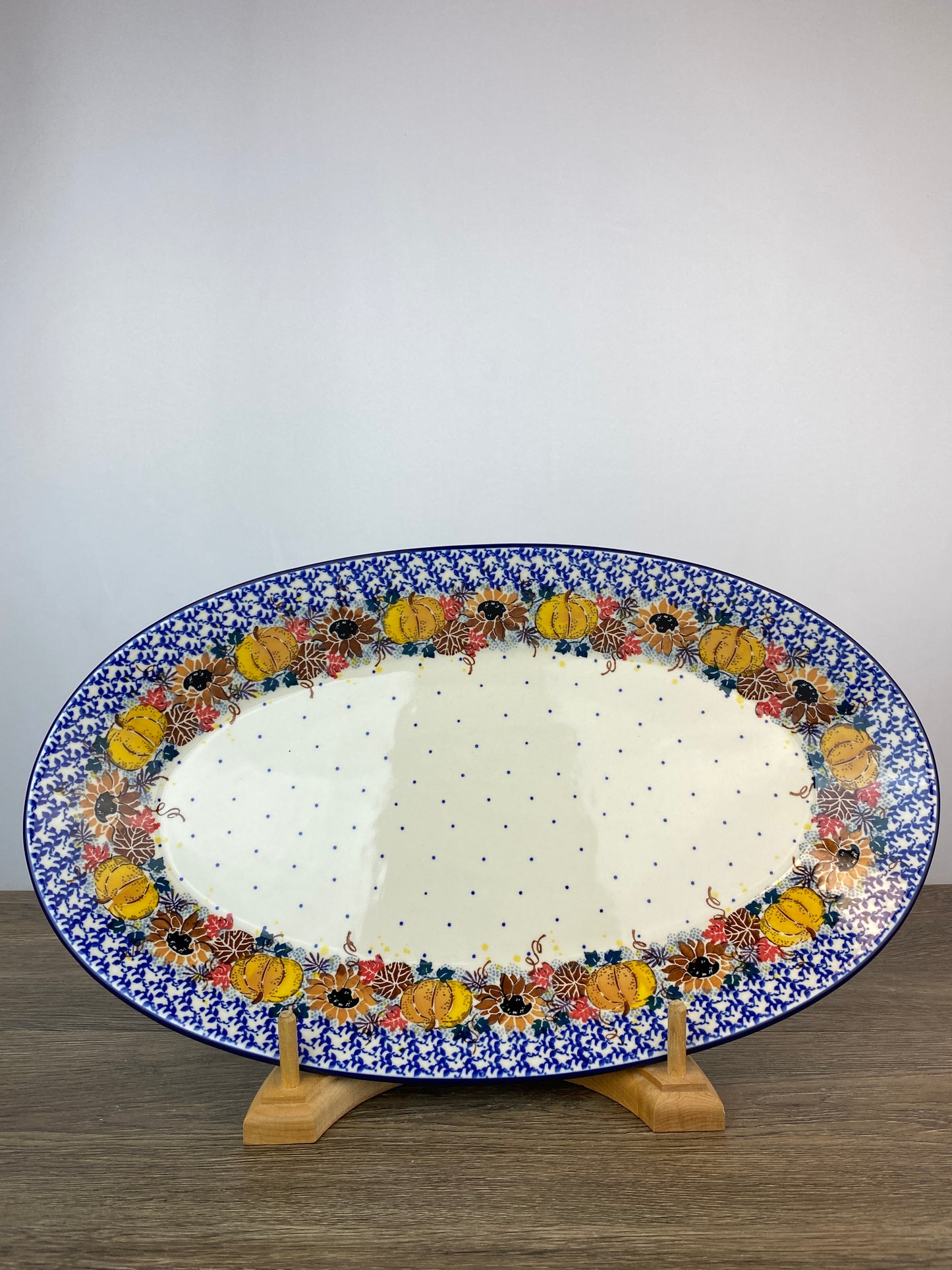 Unikat Largest Oval Platter - Shape 200 - Pattern U4741