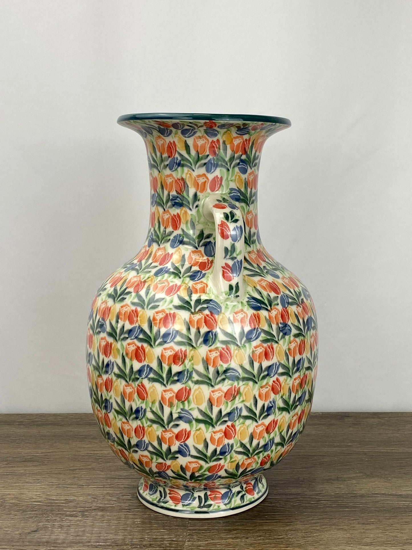 Large Unikat Grecian Vase - Shape 232 - Pattern U4226