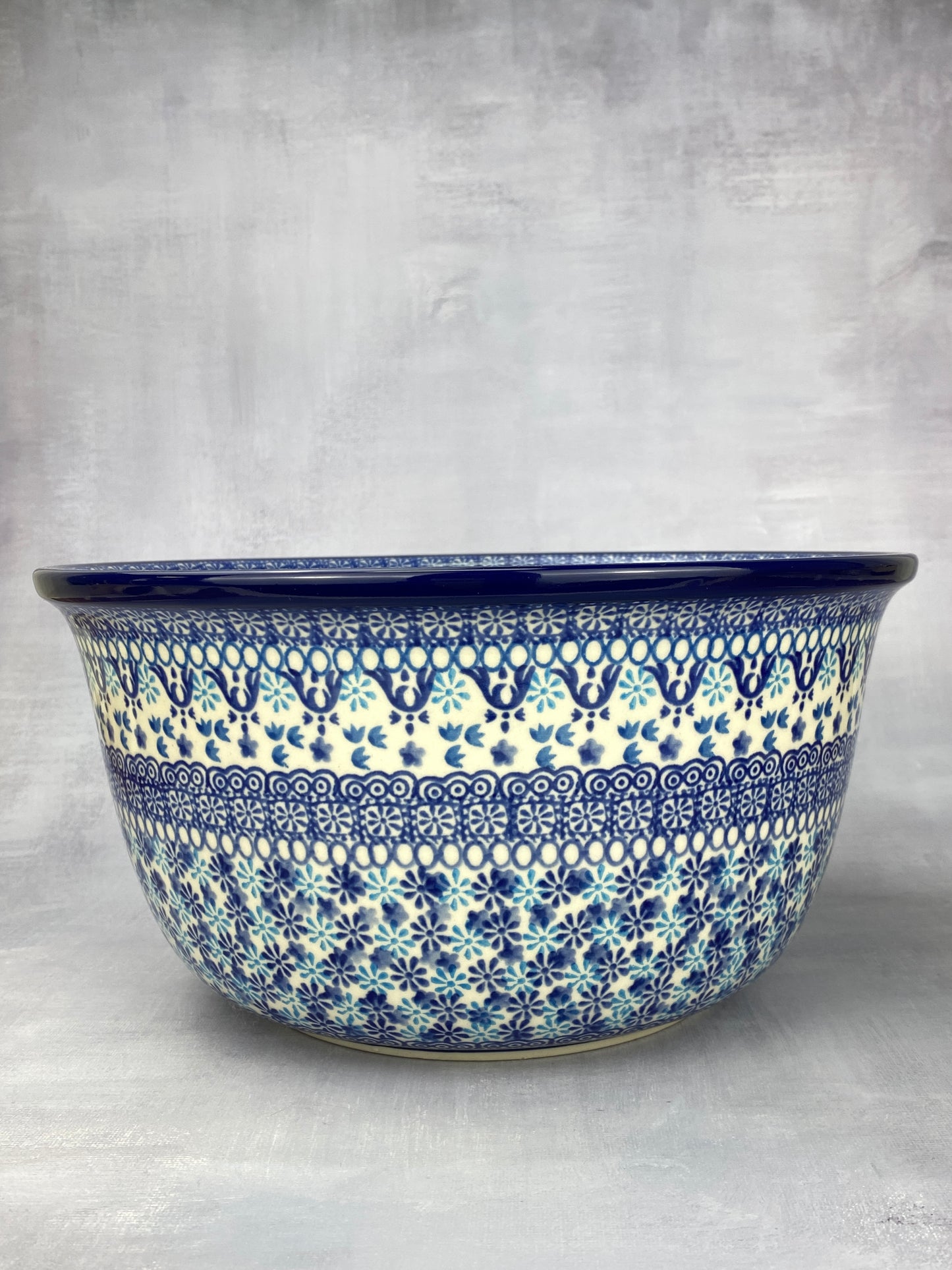 Large Mixing Bowl - Shape 113 - Pattern 2185