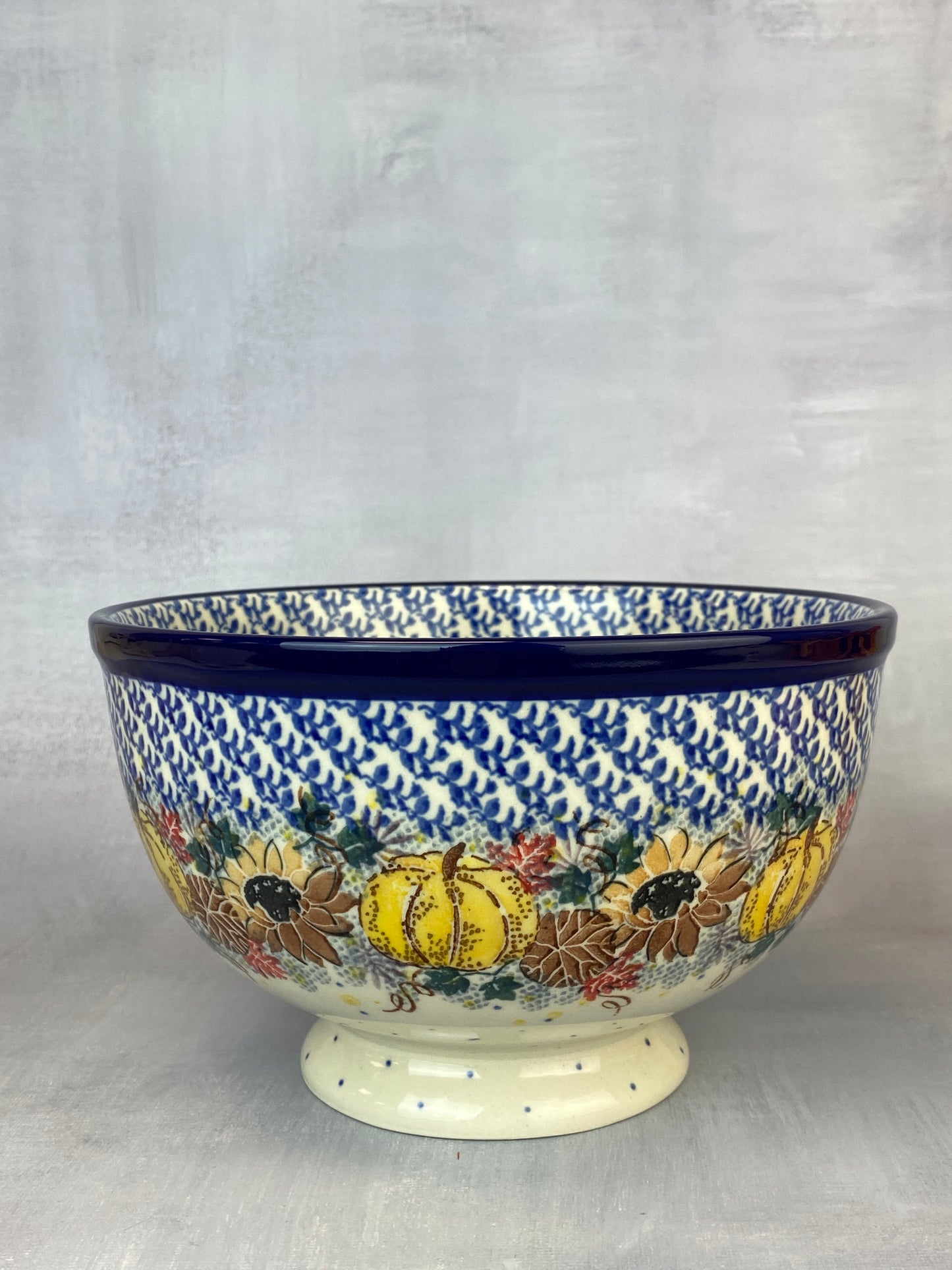 Unikat Pedestal Serving Bowl - Shape A15 - Pattern U4741