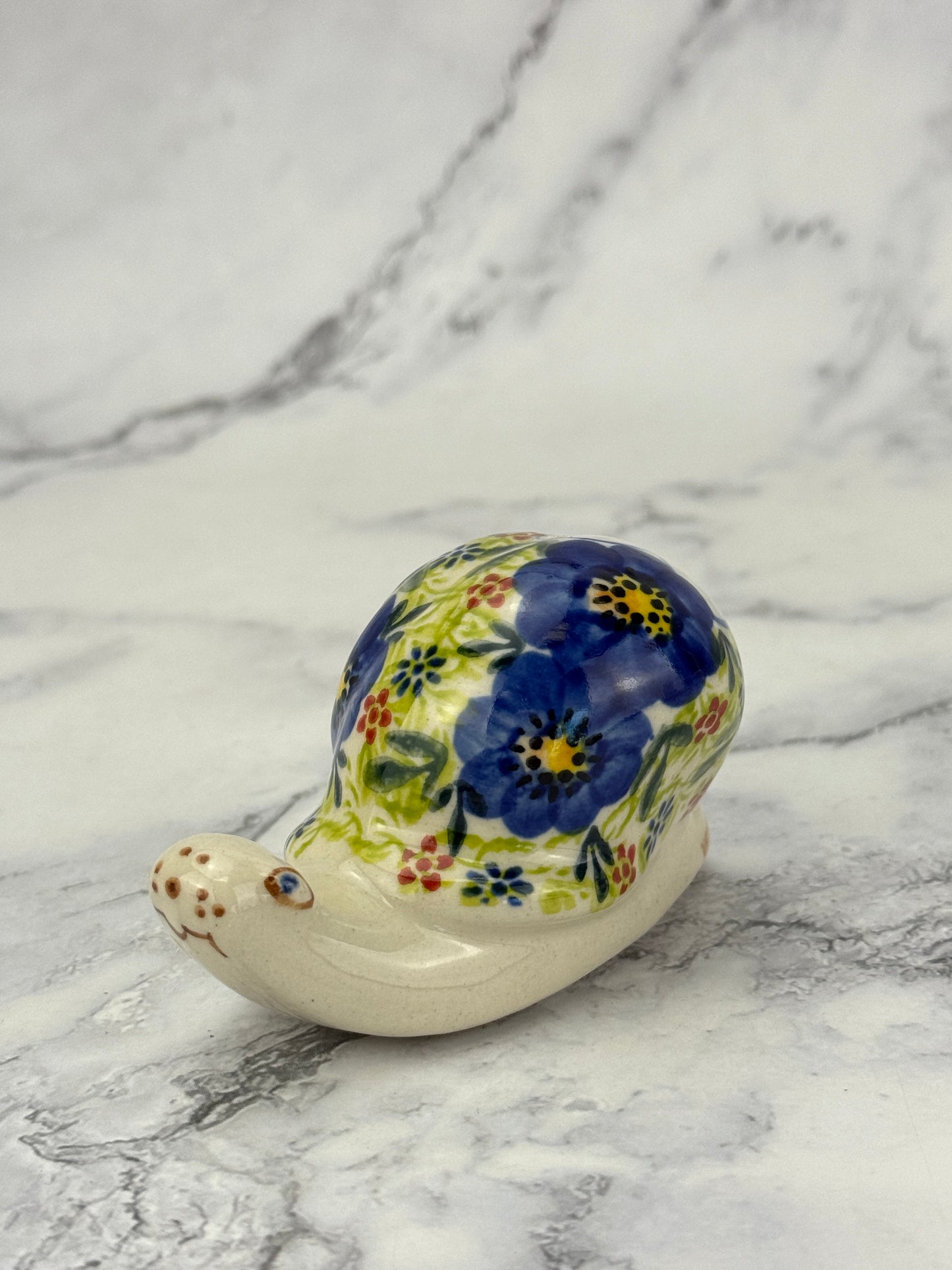 Snail Figurine - Shape V415 - Pattern Blue Bloom