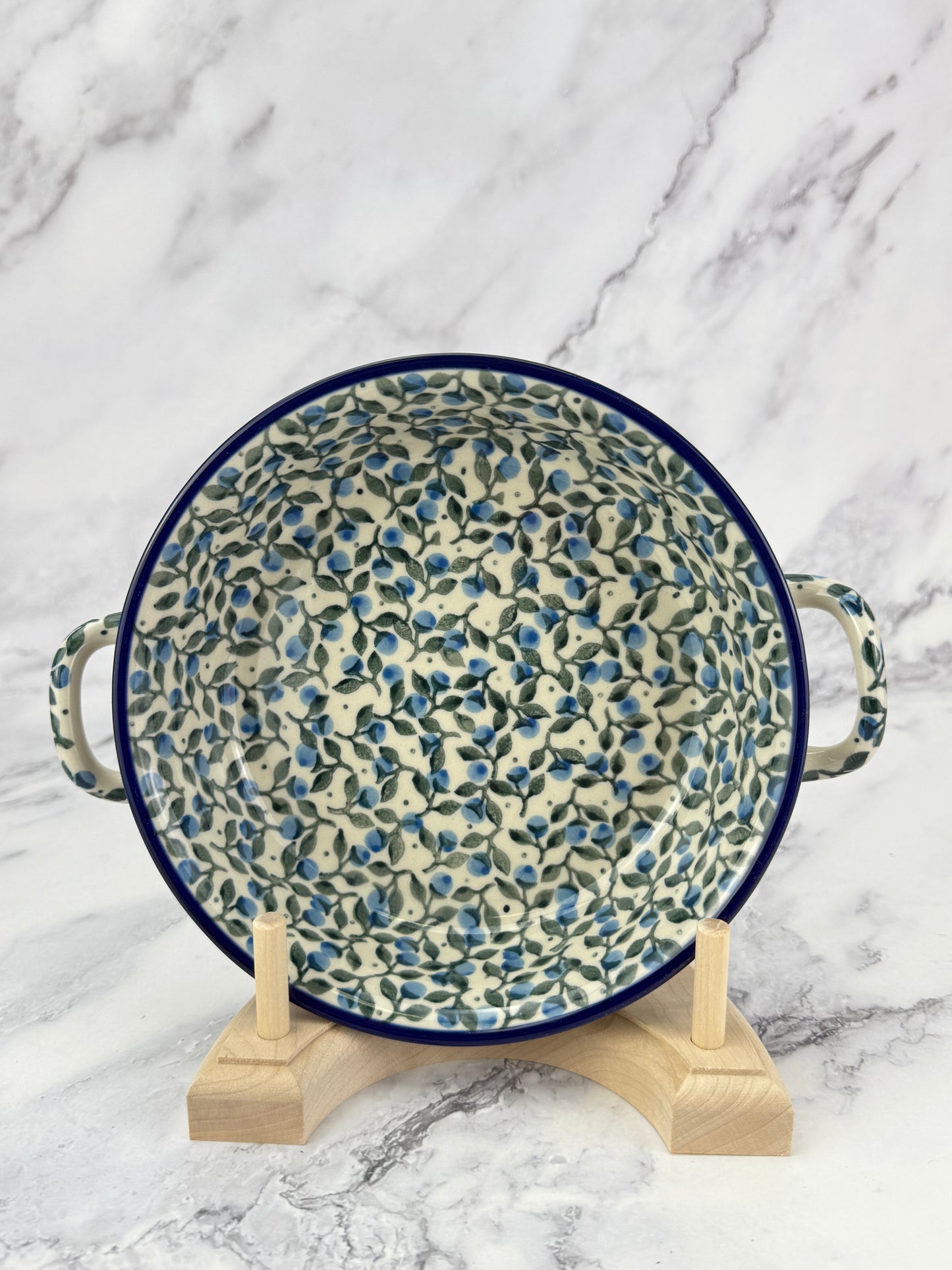 Small Round Baker with Handles - Shape C40 - Pattern 1658