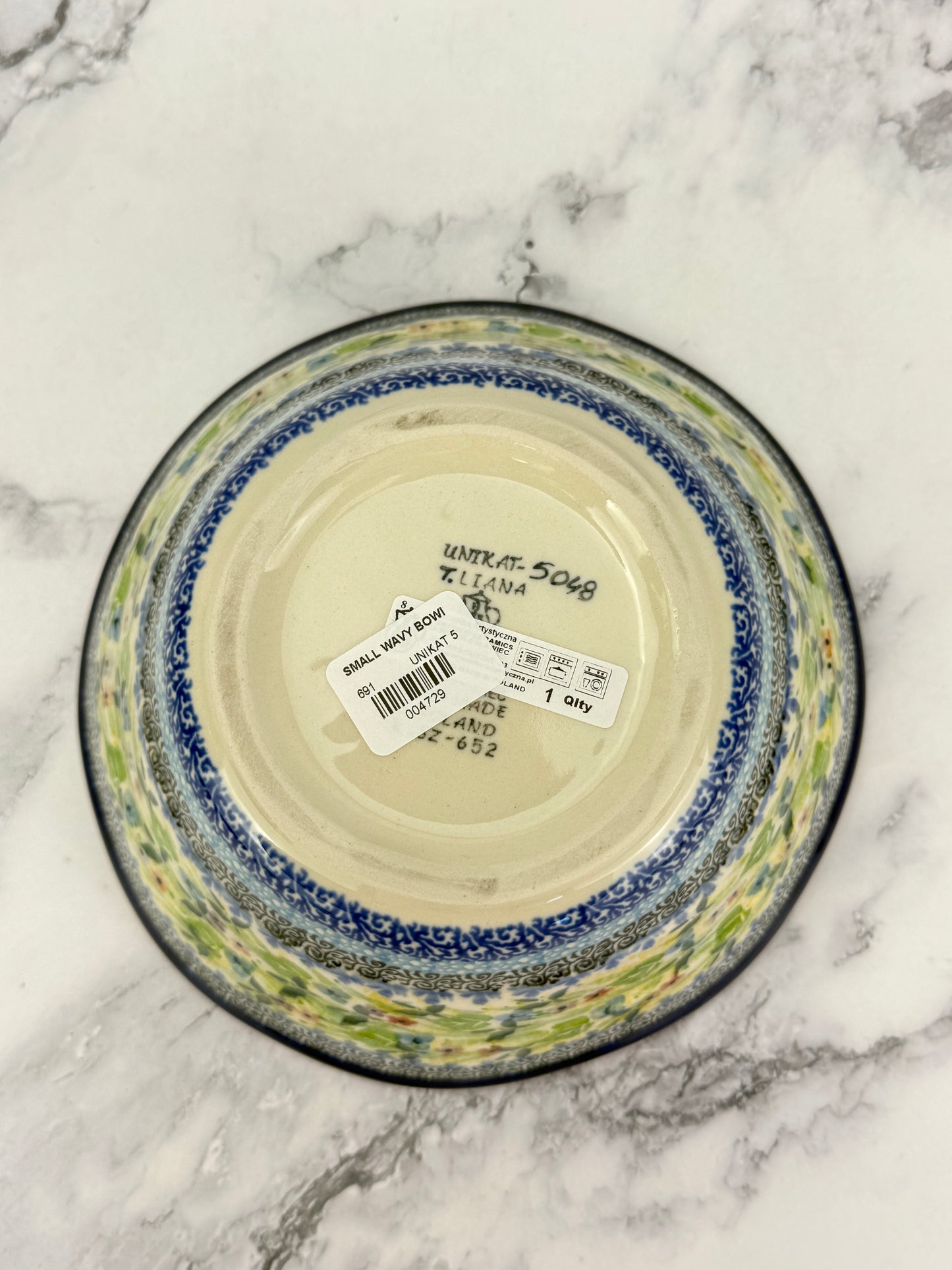 Small Wavy Unikat Bowl - Shape 691 - Pattern U5048