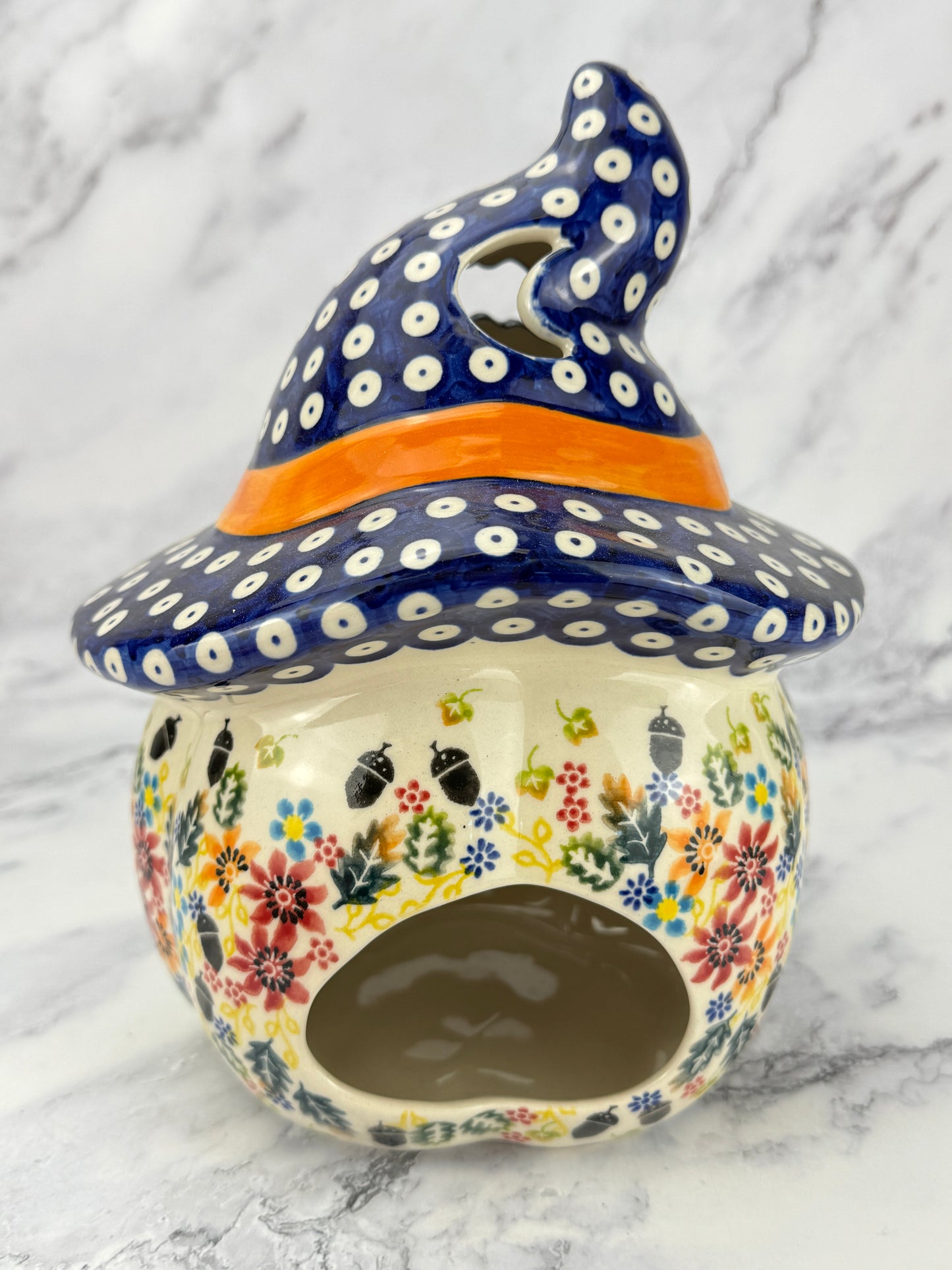 SALE Medium Unikat Pumpkin with Hat - Pattern U633