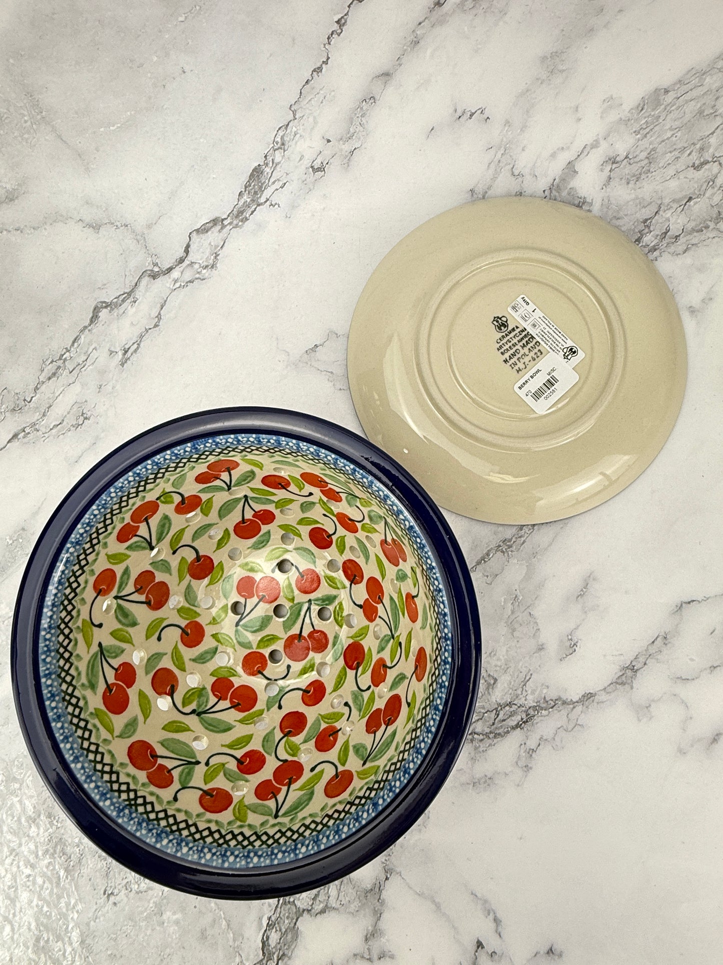 Berry Bowl - Shape 470 - Pattern 3250