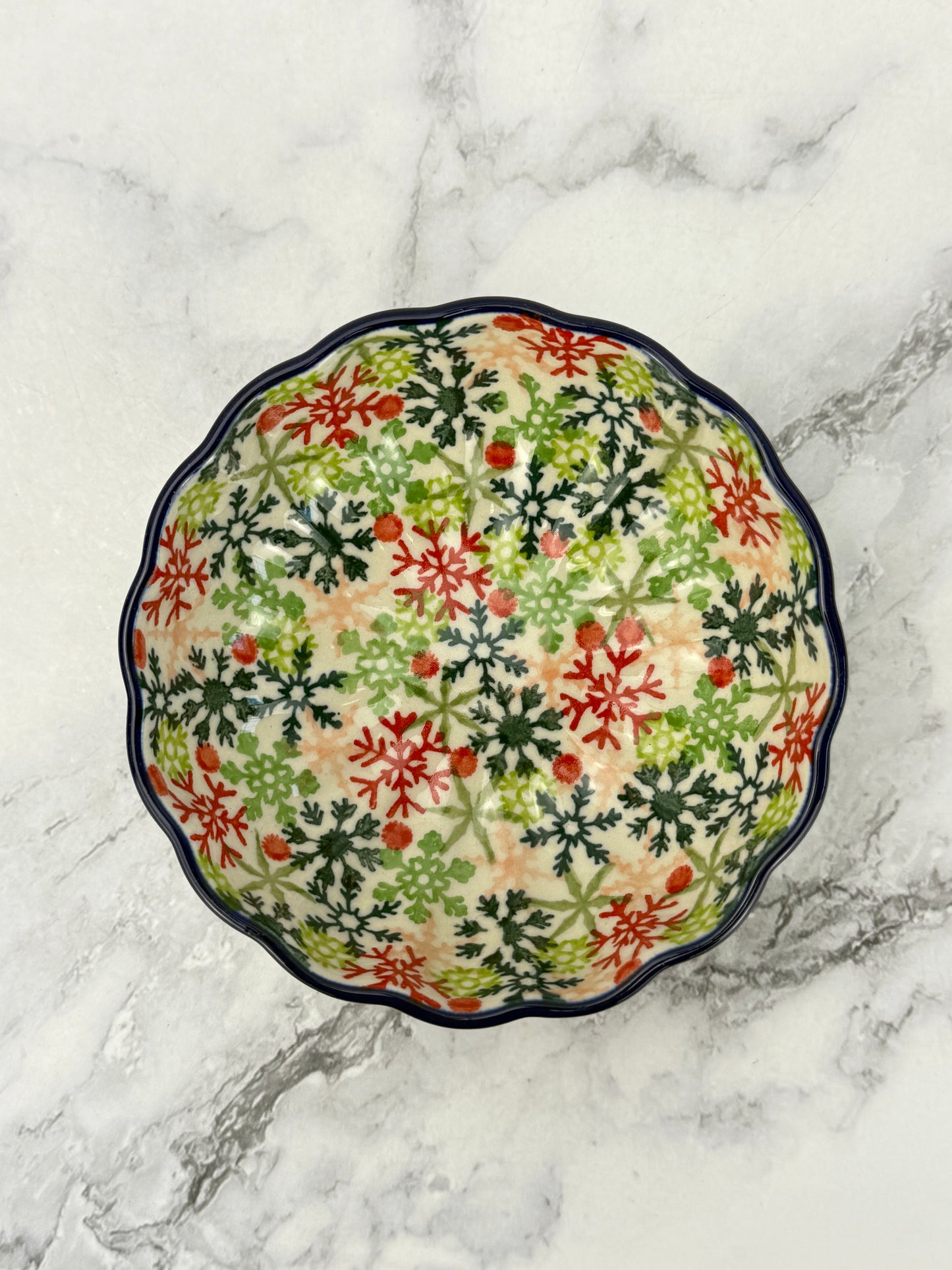 4.5" Unikat Scalloped Bowl - Shape 23 - Pattern U5038