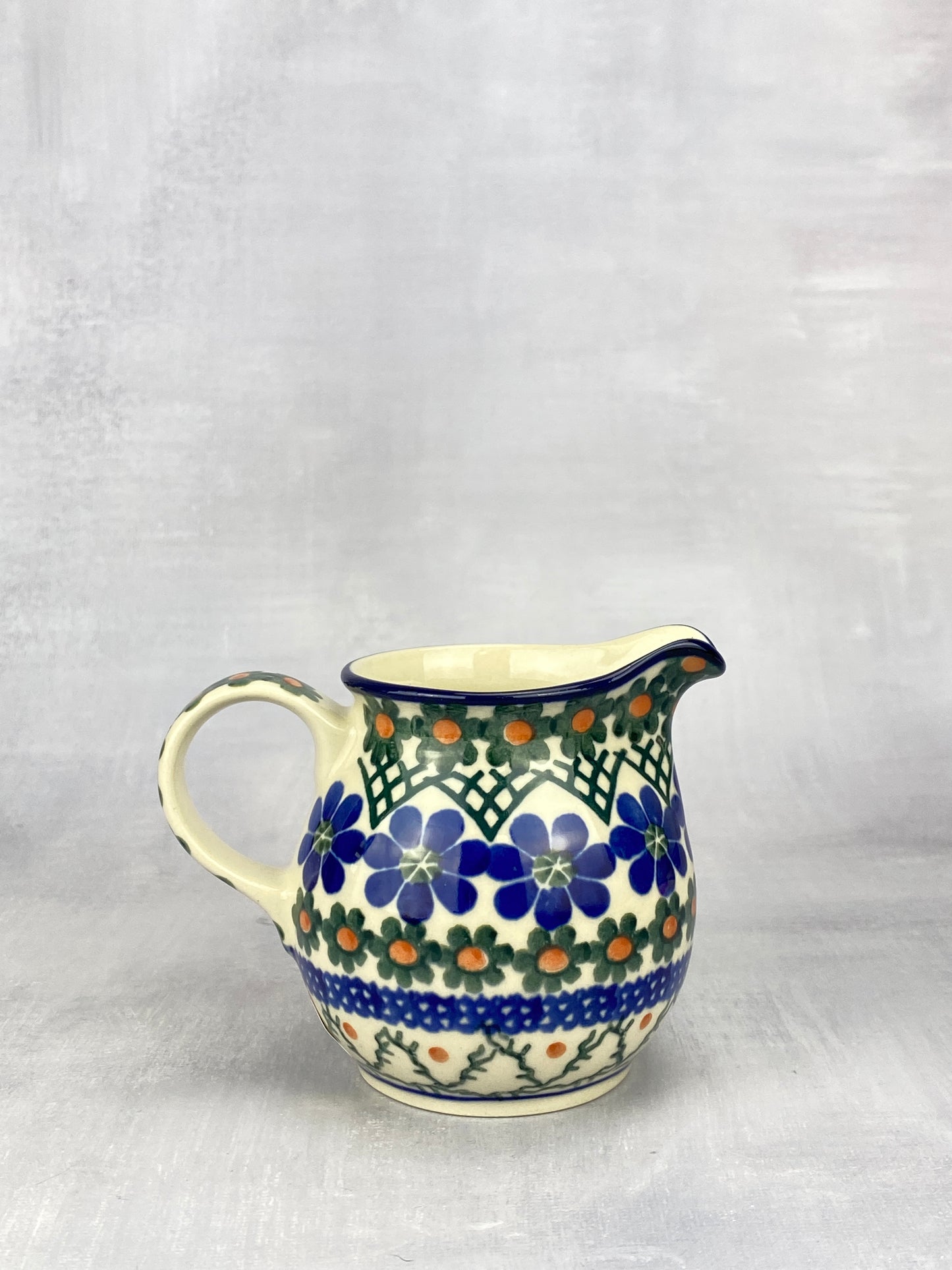 Small Creamer - Shape 286 - Pattern 854A