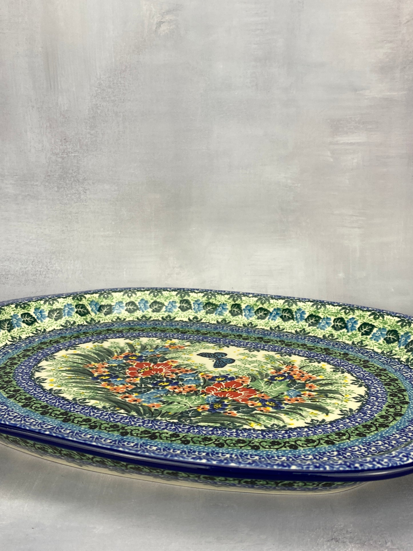 Unikat Platter With Handles - Shape 684 - Pattern U4553