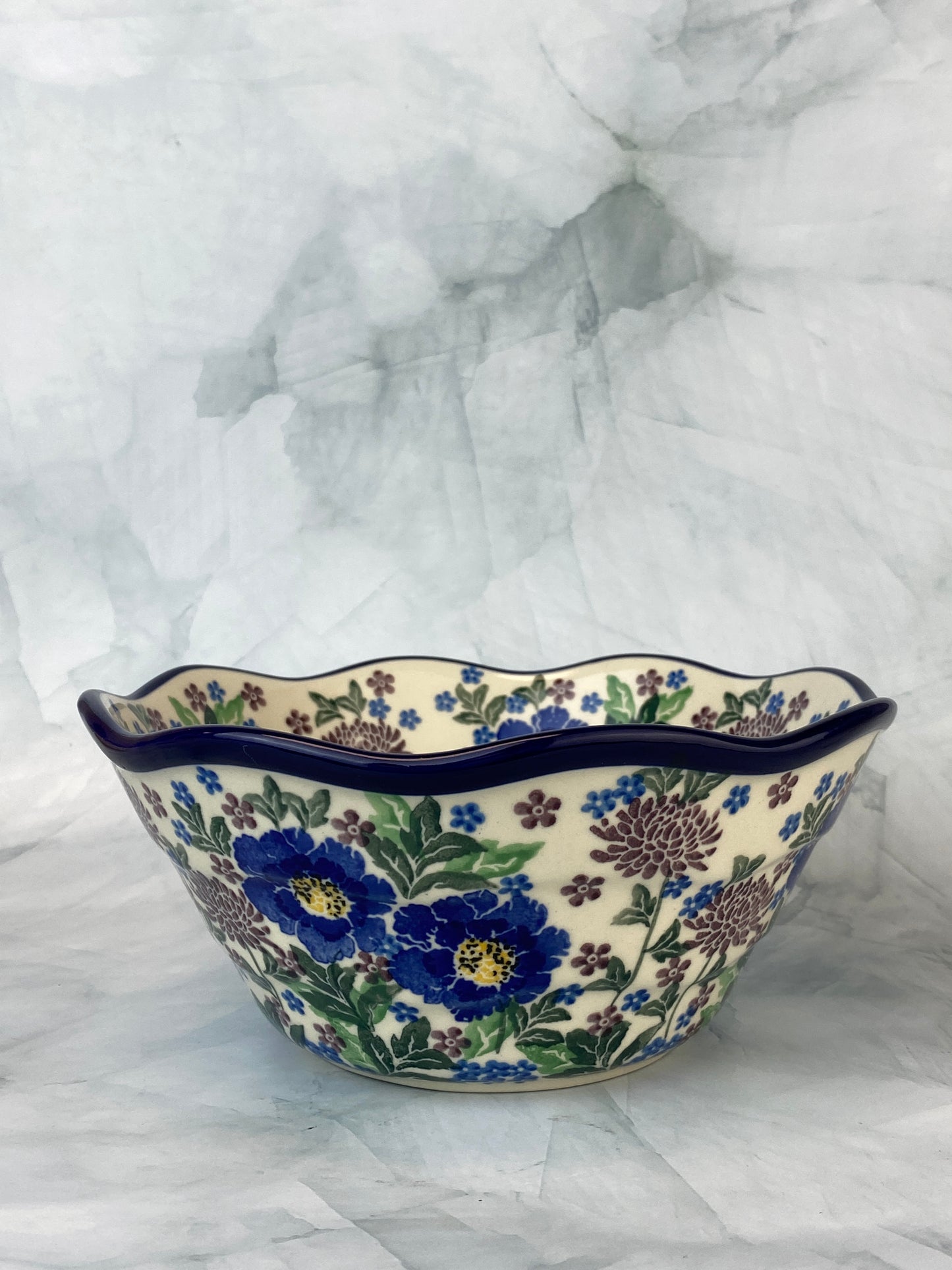 Small Wavy Unikat Bowl - Shape 691 - Pattern U5135