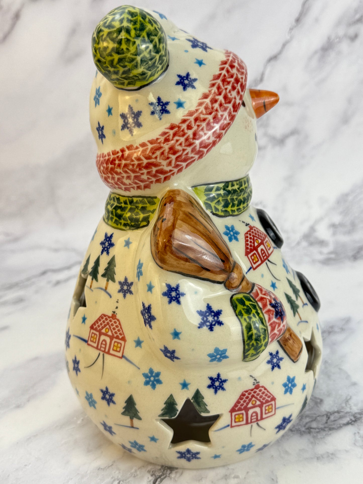 Vena Snowman With Broomstick - Shape V641 - Cottage