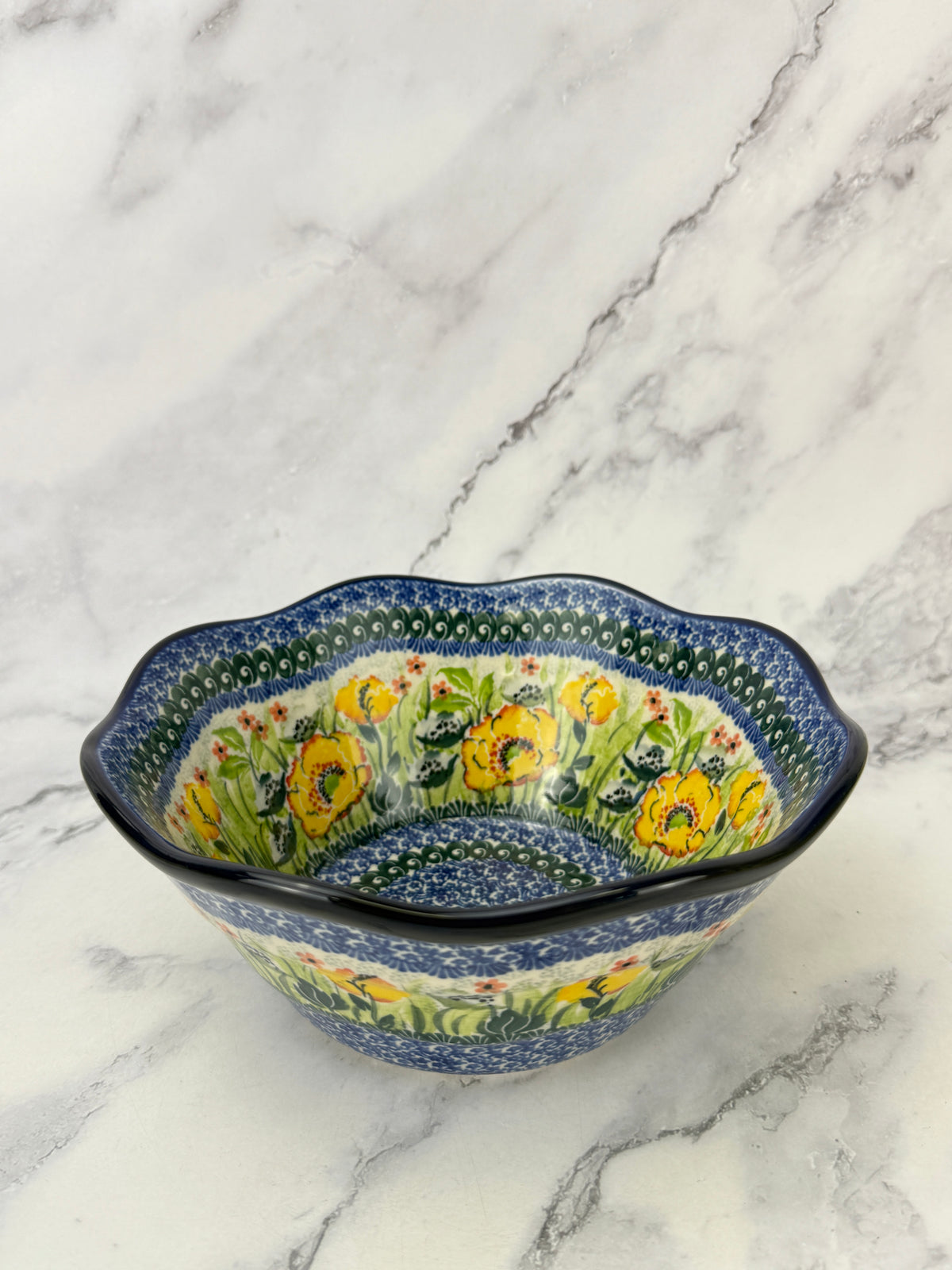 Small Wavy Unikat Bowl - Shape 691 - Pattern U5273