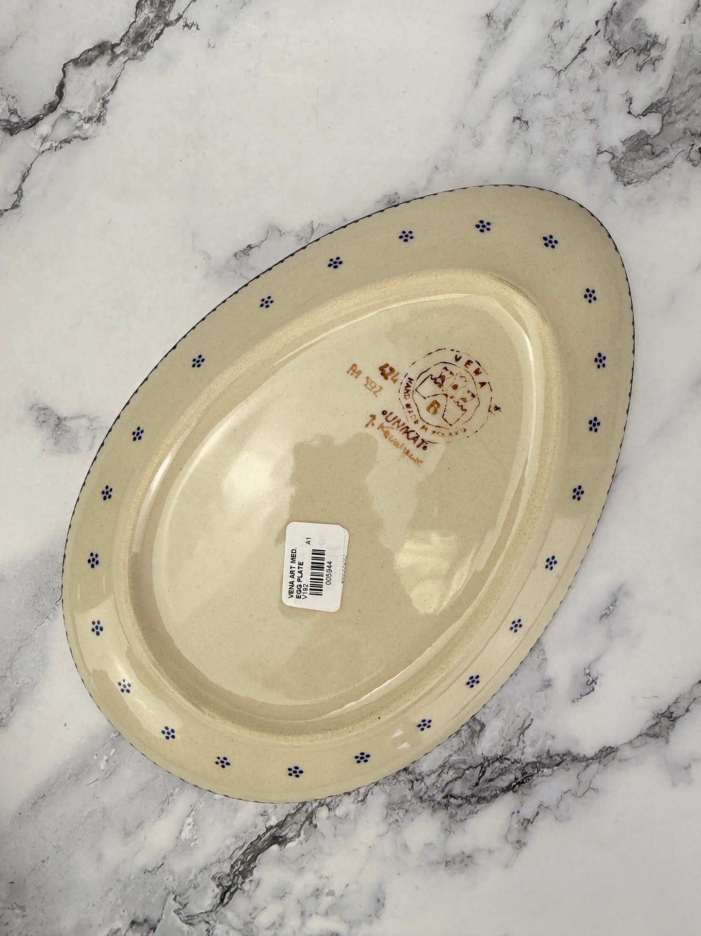 Medium Egg Shaped Platter - Shape V192 - Blue Bow Tie Bunny