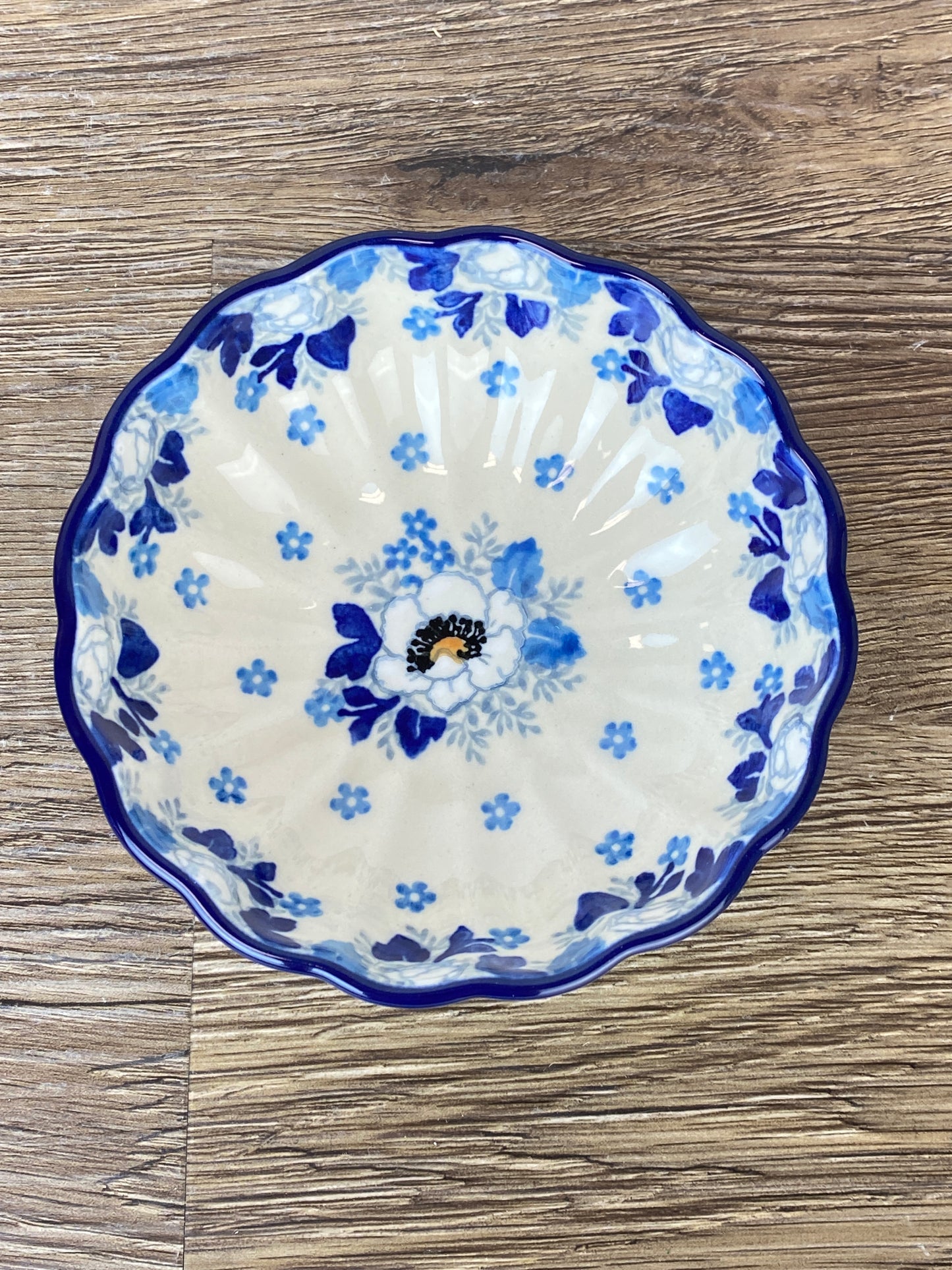 4.5" Scalloped Bowl - Shape 23 - Pattern 2222