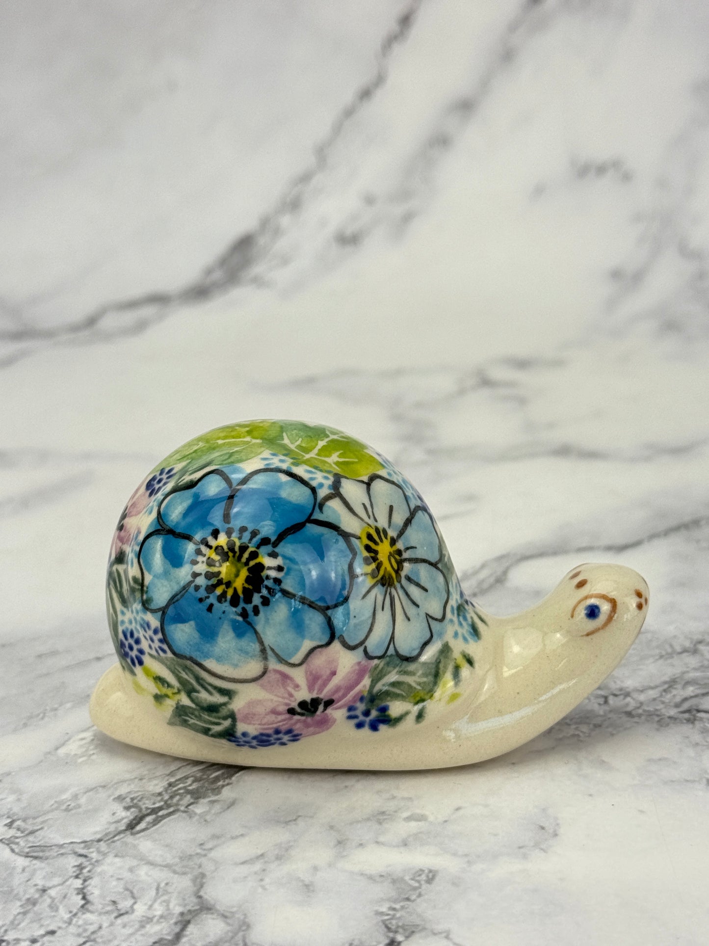 Snail Figurine - Shape V415 - Pattern Skyline Petal