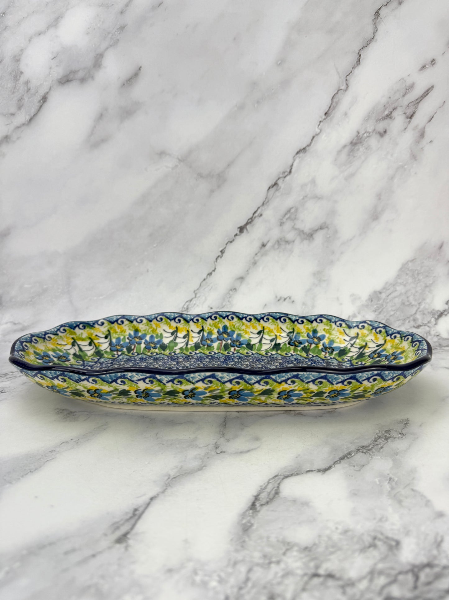 Scalloped Unikat Tray - Shape A42 - Pattern U5071