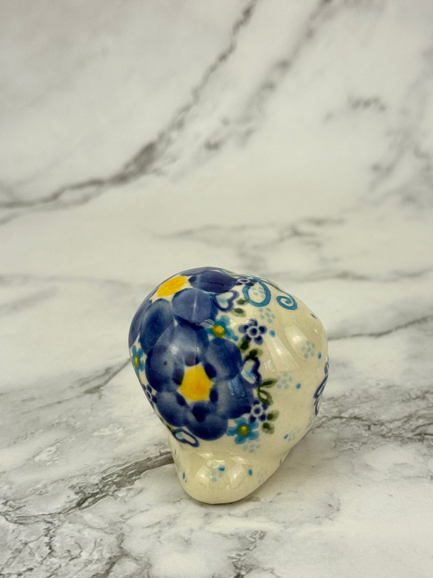 Snail Figurine - Shape V415 - Pattern Butterfly Blue