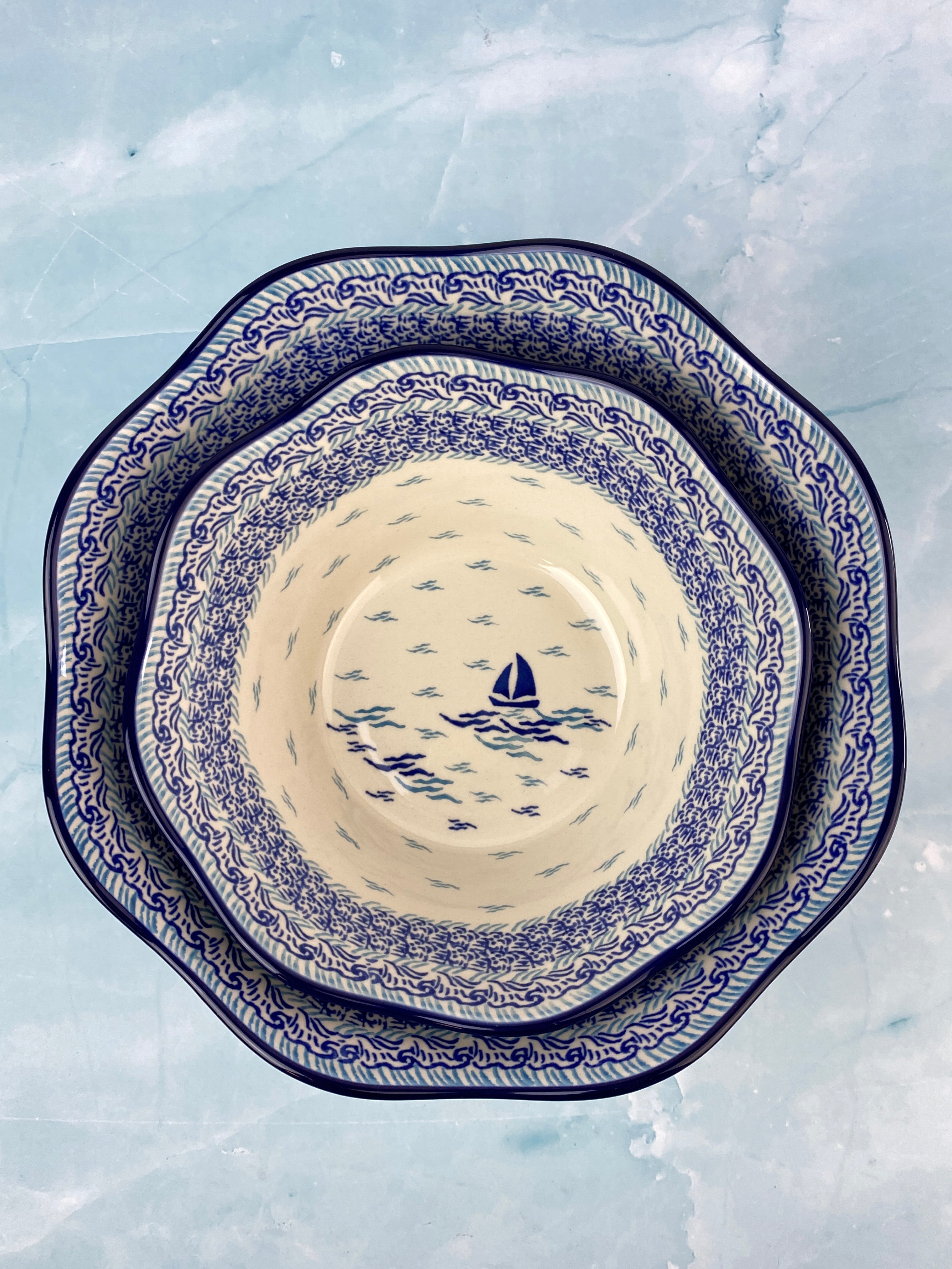 Medium Wavy Bowl - Shape 691 - Pattern 2931 – Polish Pottery Westlake