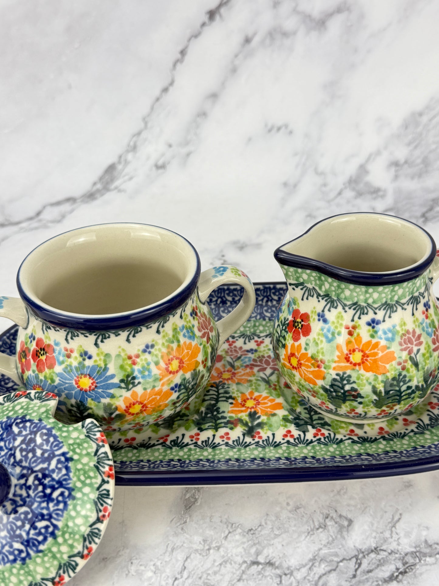 Unikat Creamer and Sugar with Tray - Shape 422 - Pattern U5237