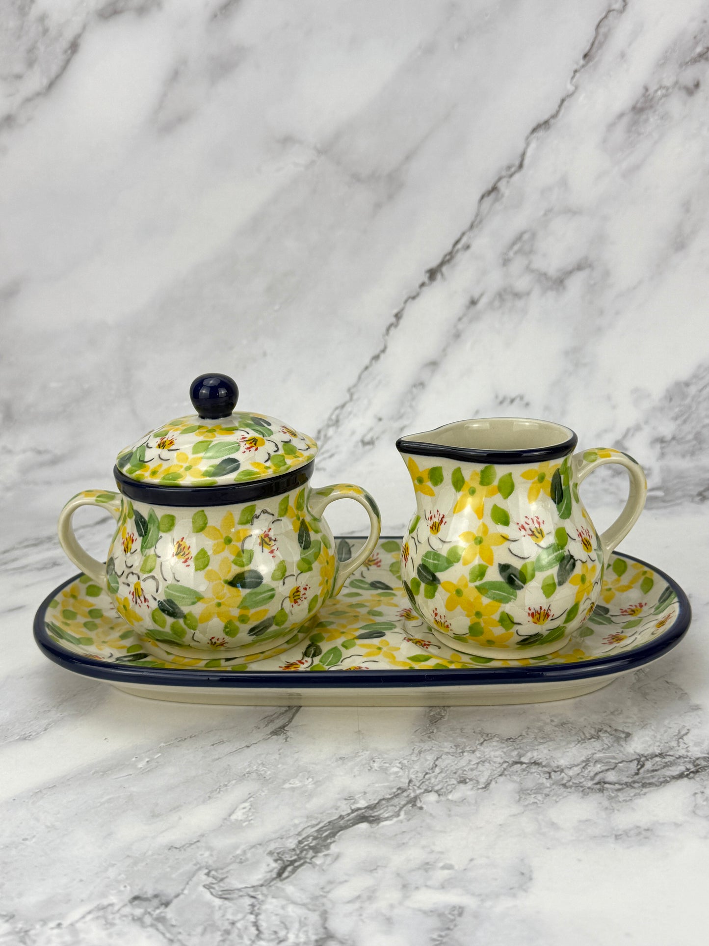 Unikat Creamer and Sugar with Tray - Shape 422 - Pattern U4901