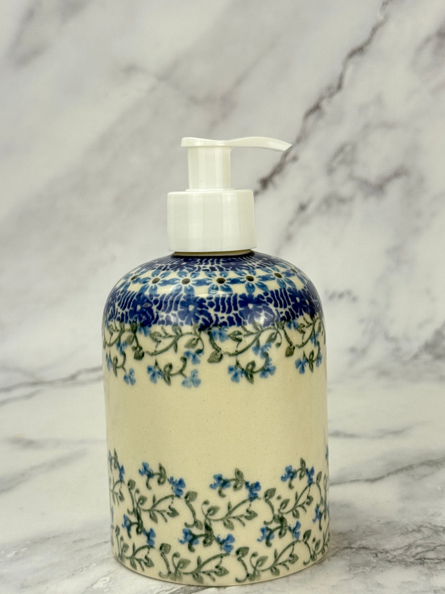 Soap Dispenser - Shape 573 - Pattern 1932