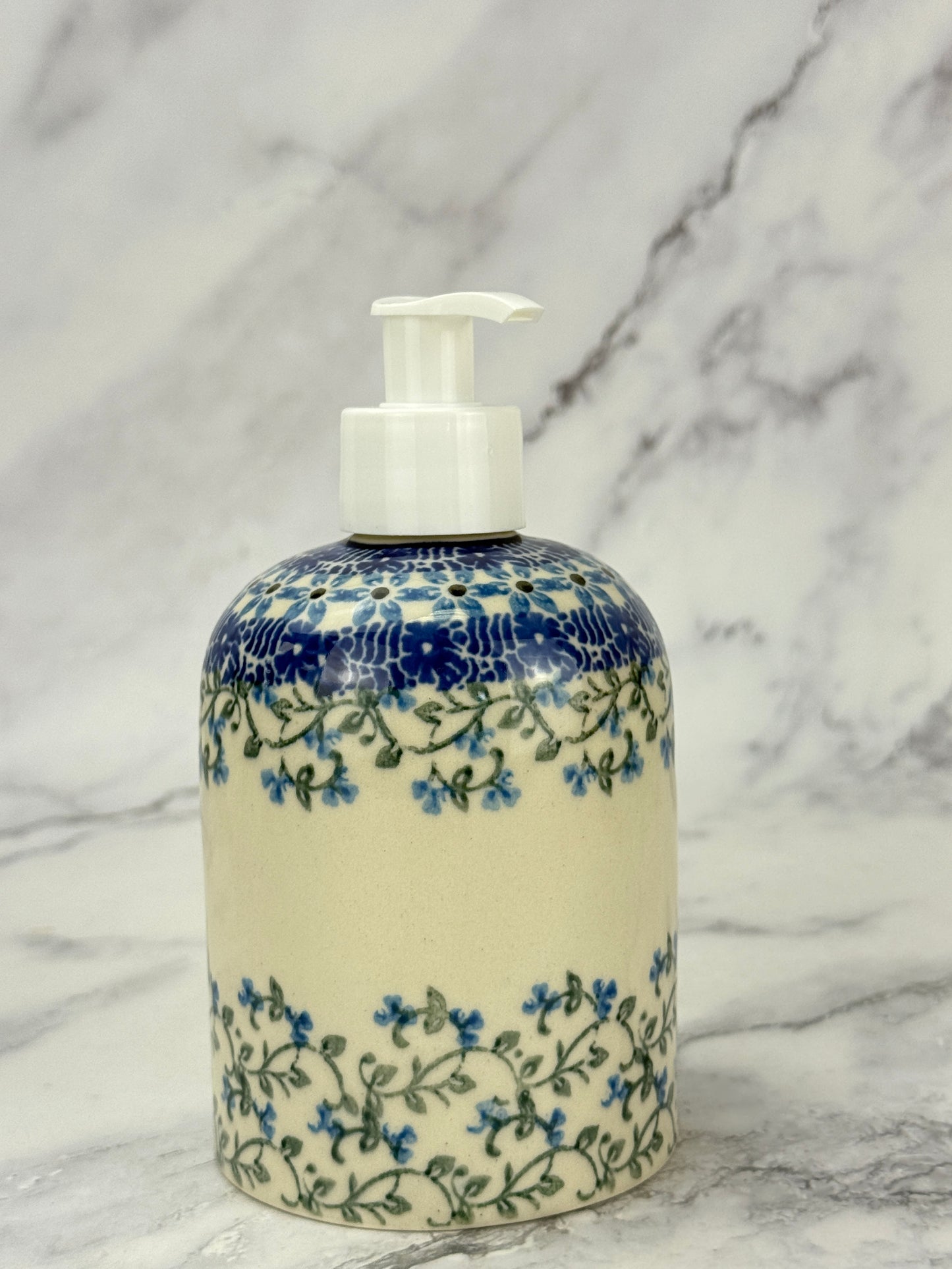 Soap Dispenser - Shape 573 - Pattern 1932