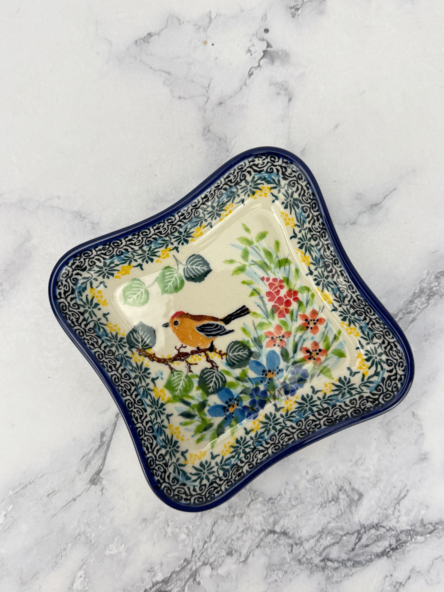 Wavy 4" Unikat Dish - Shape 630 - Pattern U5098