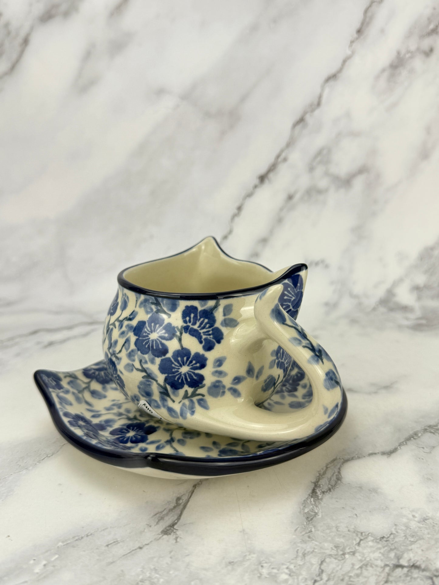 Cat Mug & Saucer 9oz - Shape H16 - Pattern 3428