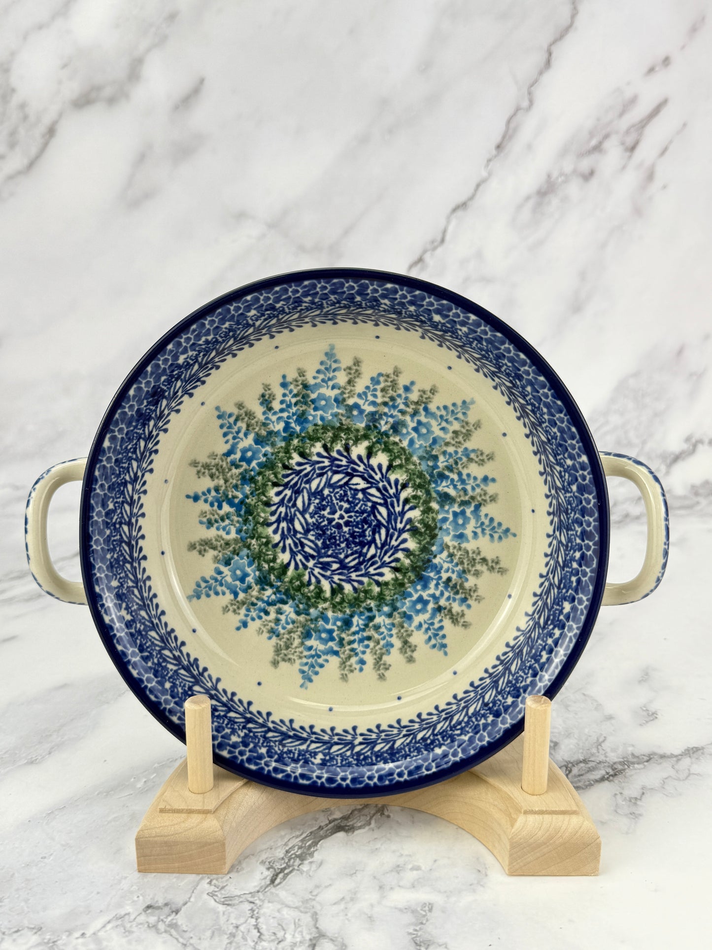 Small Round Baker with Handles - Shape C40 - Pattern 3279