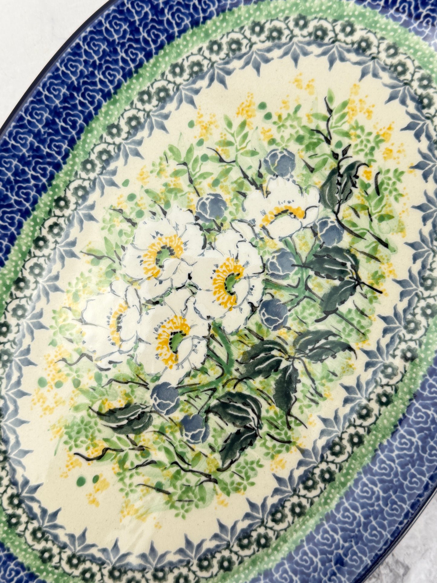 Medium Unikat Oval Platter - Shape G69 - Pattern U5014