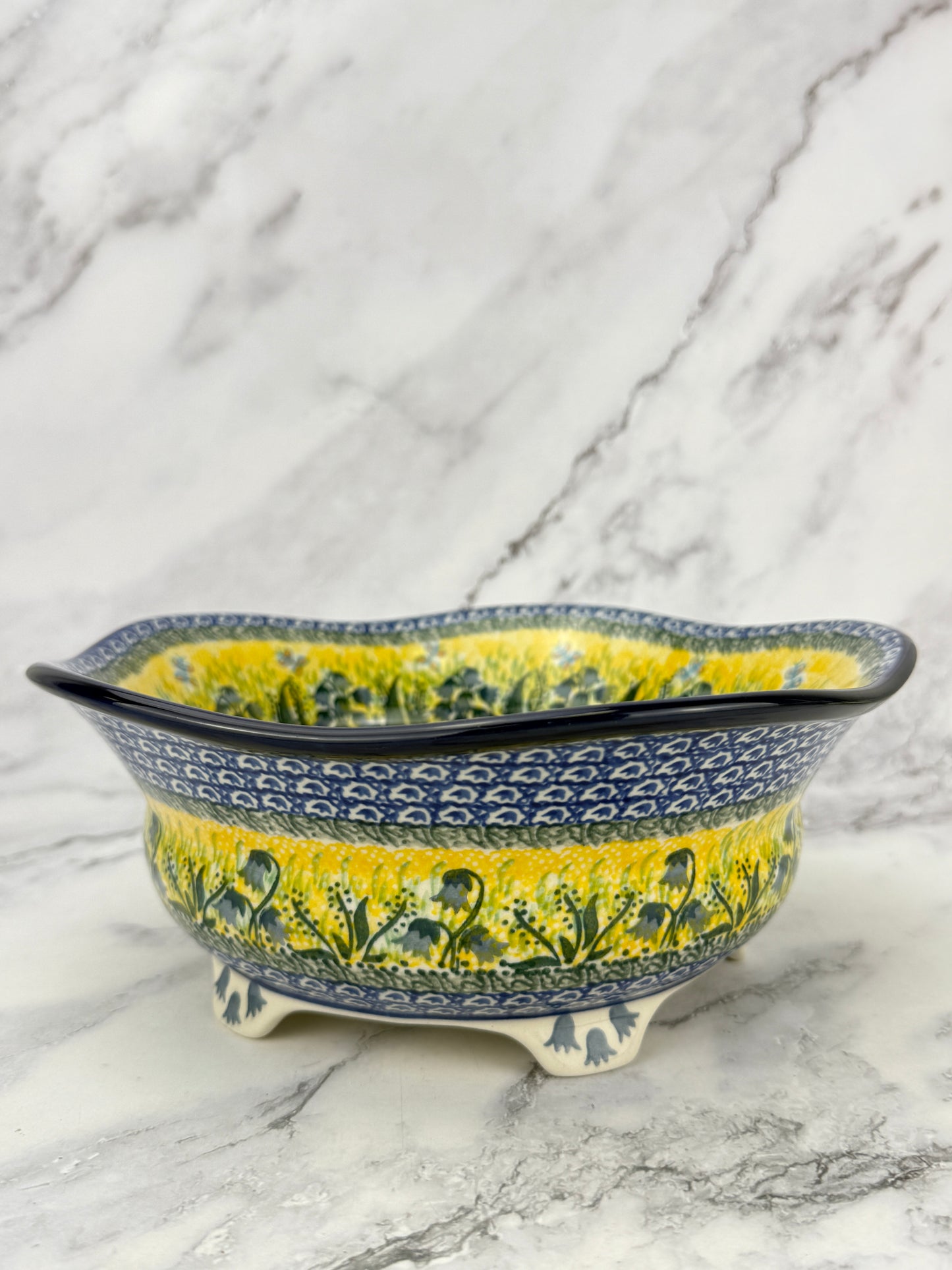 Footed Unikat Bowl - Shape A17 - Pattern U1483