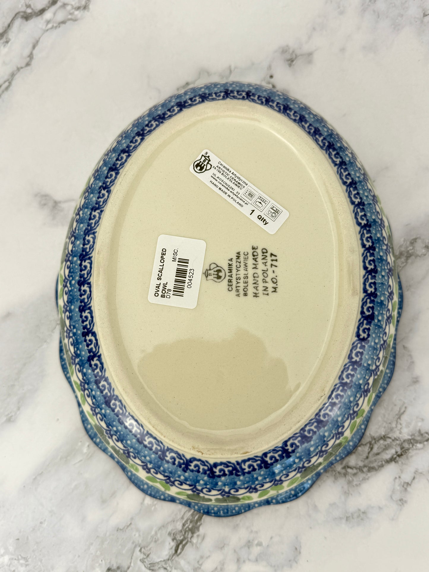 Scalloped Oval Bowl - Shape D78 - Pattern 2668