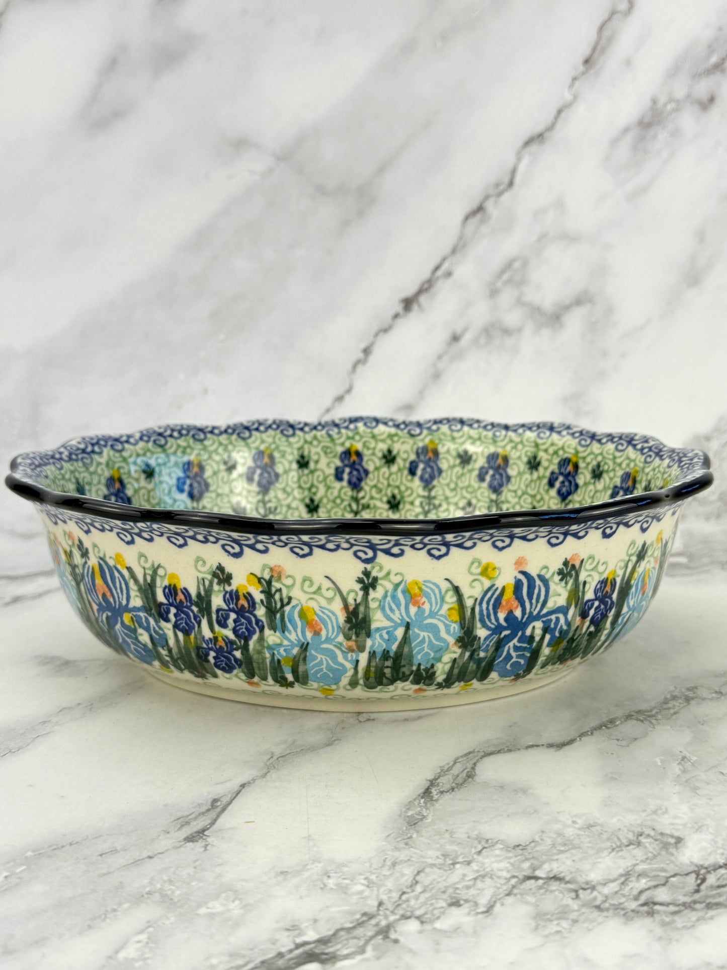 Scalloped Unikat Oval Bowl - Shape D78 - Pattern U2712