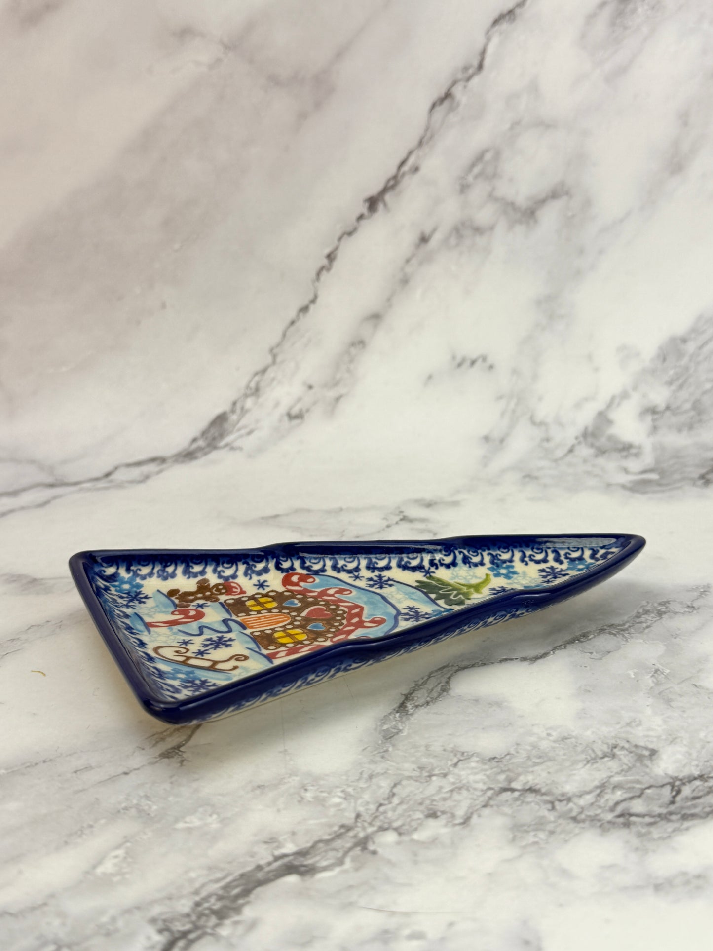 Vena Small Christmas Tree Plate - Shape V669 - Gingerbread