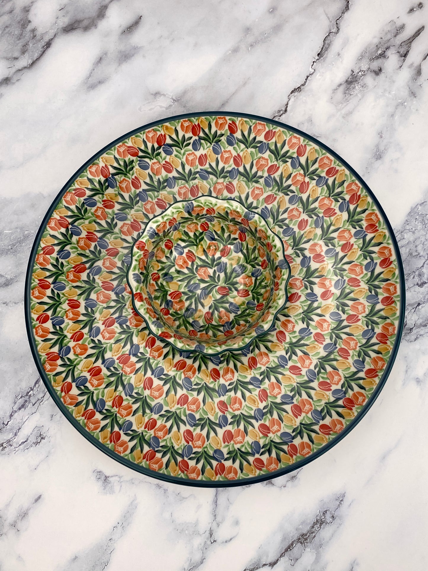 14" Round Unikat Platter - Shape 265 - Pattern U4226