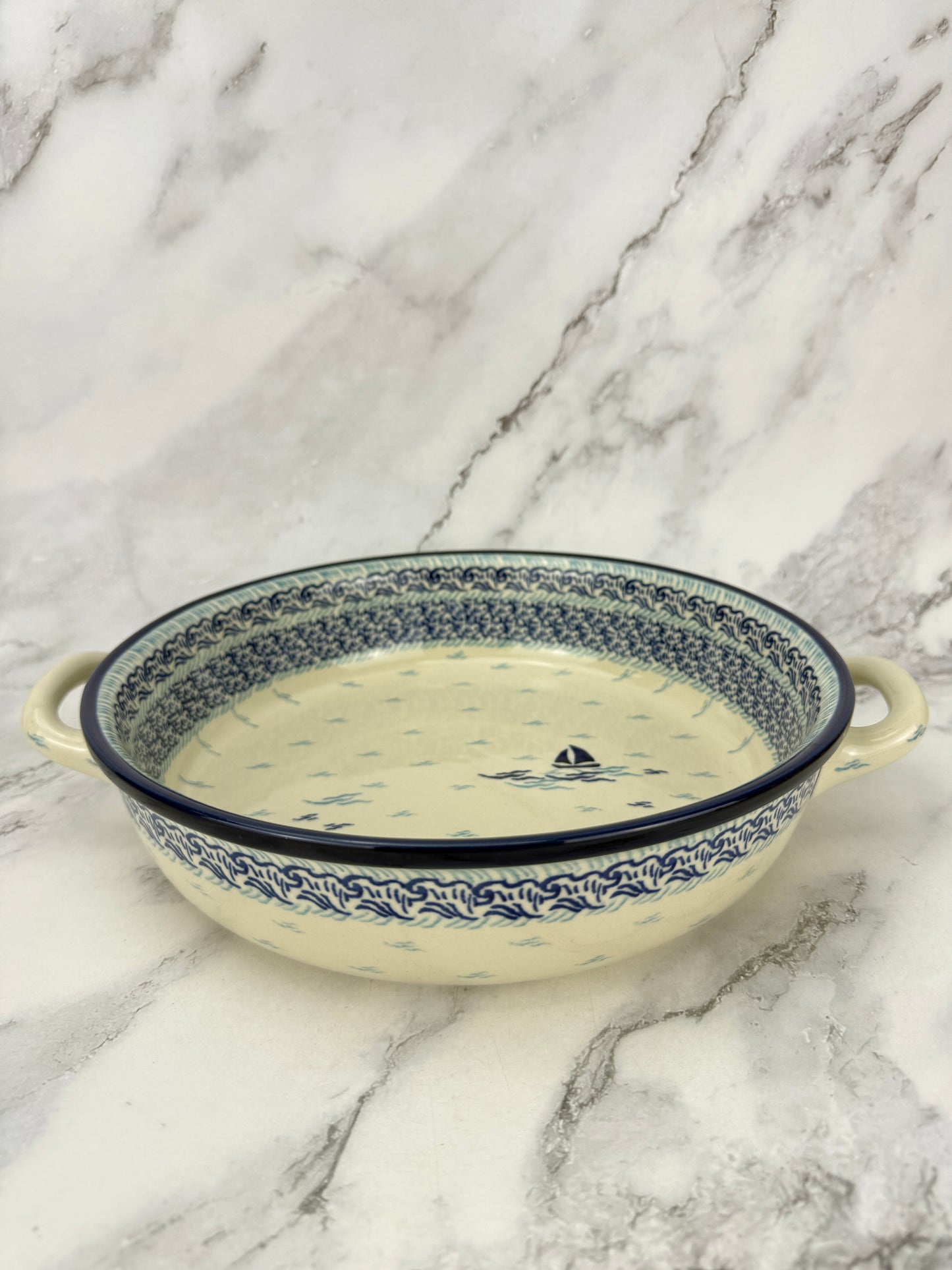 10" Round Baker With Handles - Shape 420 - Pattern 2931