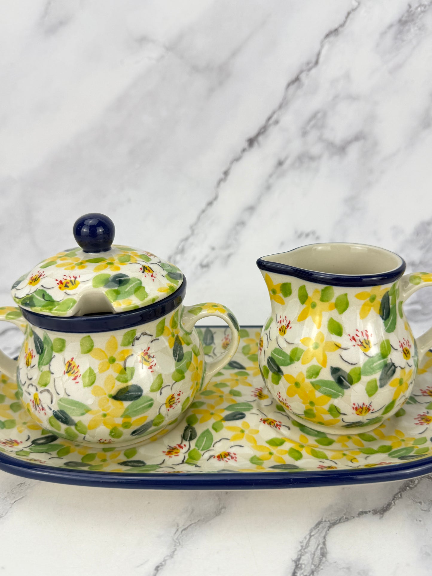 Unikat Creamer and Sugar with Tray - Shape 422 - Pattern U4901