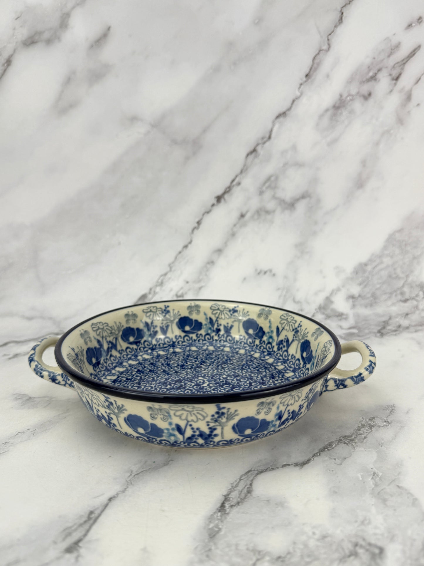 Small Round Baker with Handles - Shape C40 - Pattern 2902