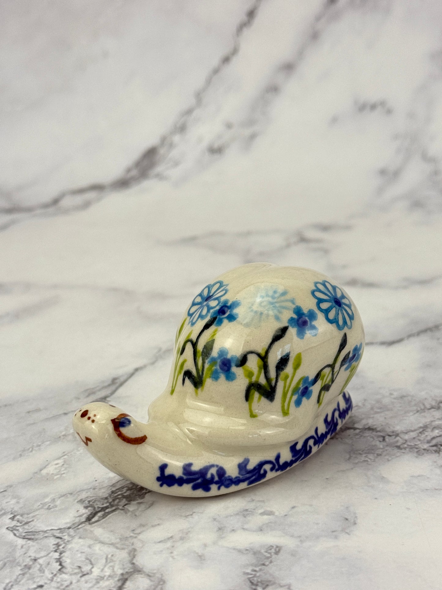 Snail Figurine - Shape V415 - Pattern Royal Garden