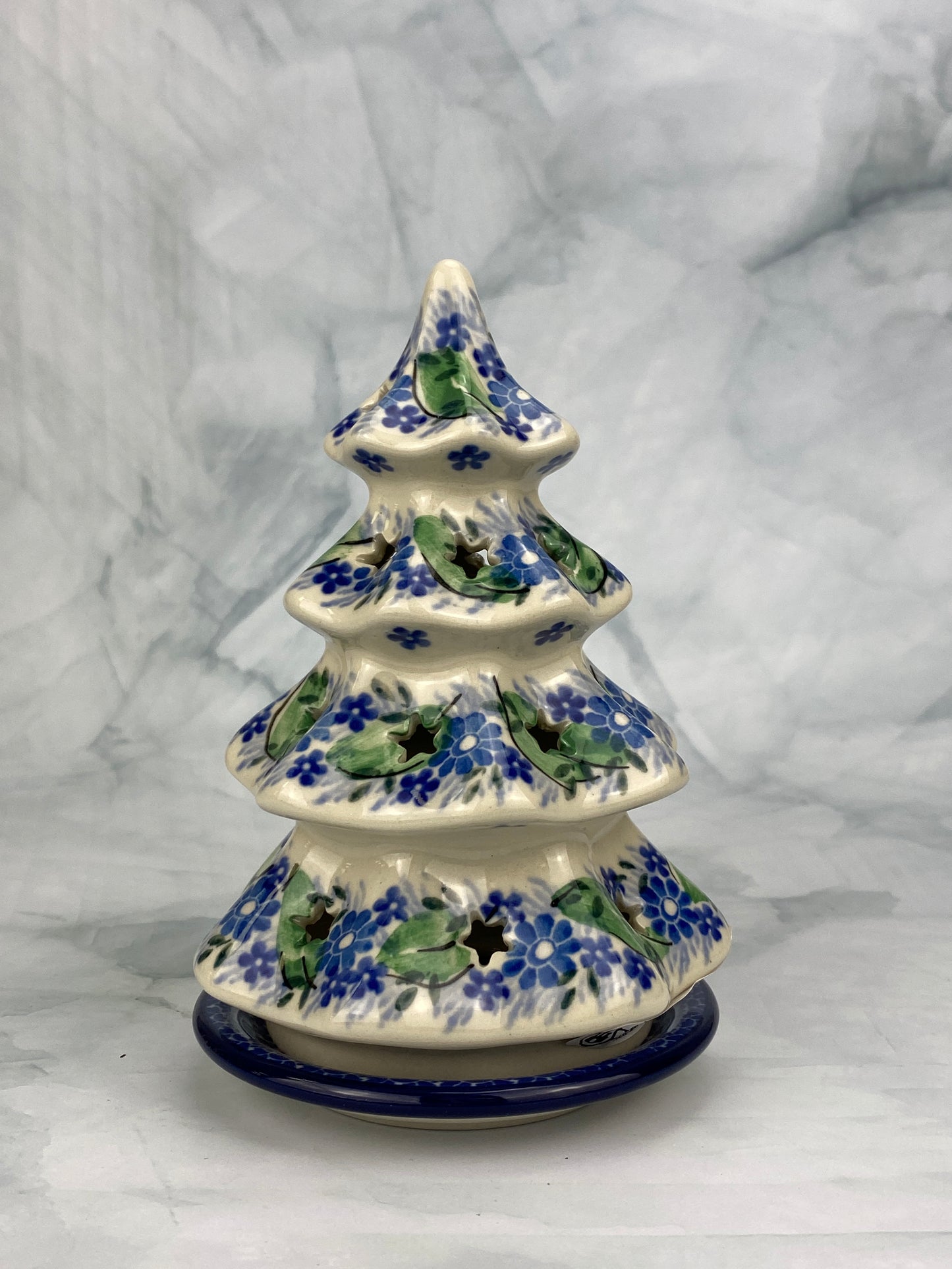 Small 6" Unikat Christmas Tree - Shape 512 - Pattern U5140